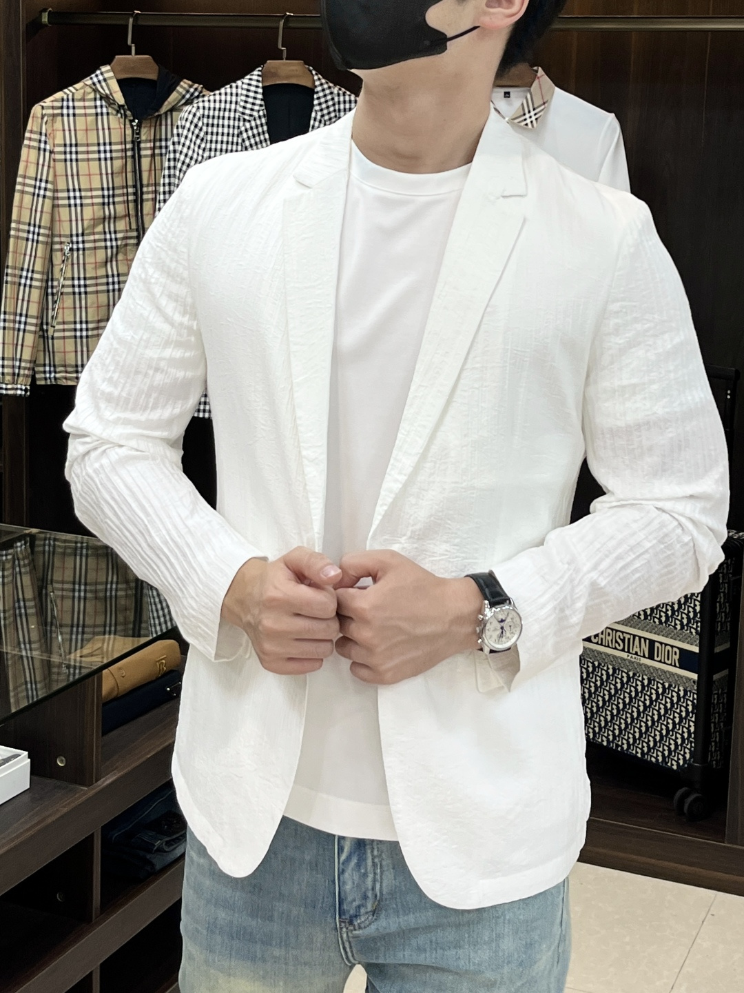 New Spring Edition of P1125 Dior 2025s Leisure Suit with Vibrant Colors - 图片 2