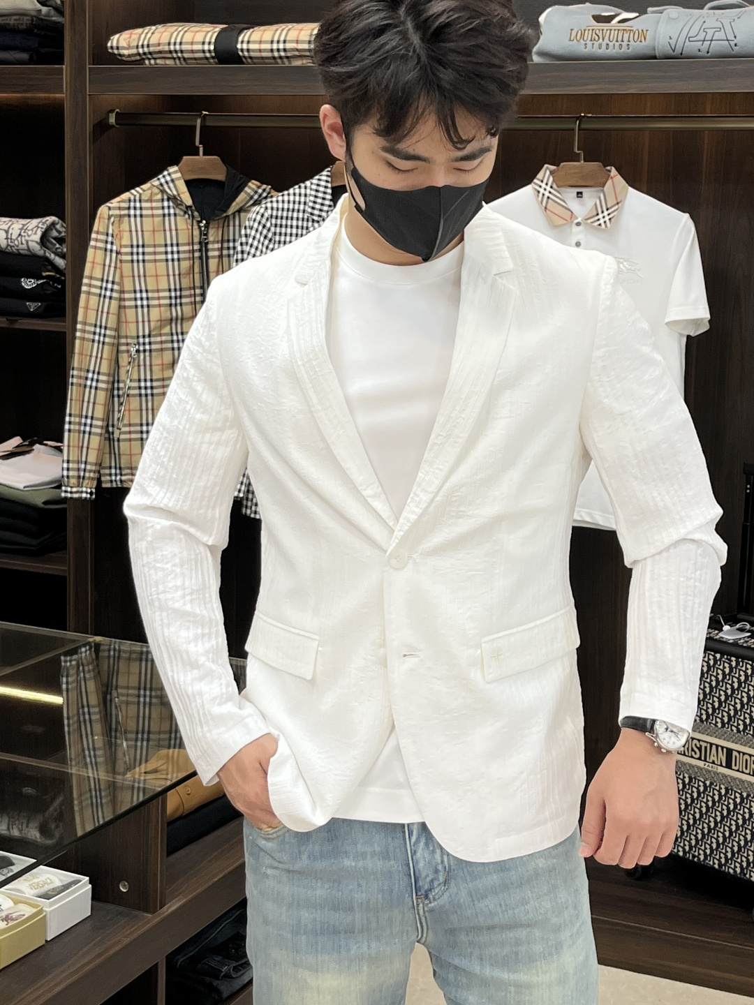 New Spring Edition of P1125 Dior 2025s Leisure Suit with Vibrant Colors - 图片 5