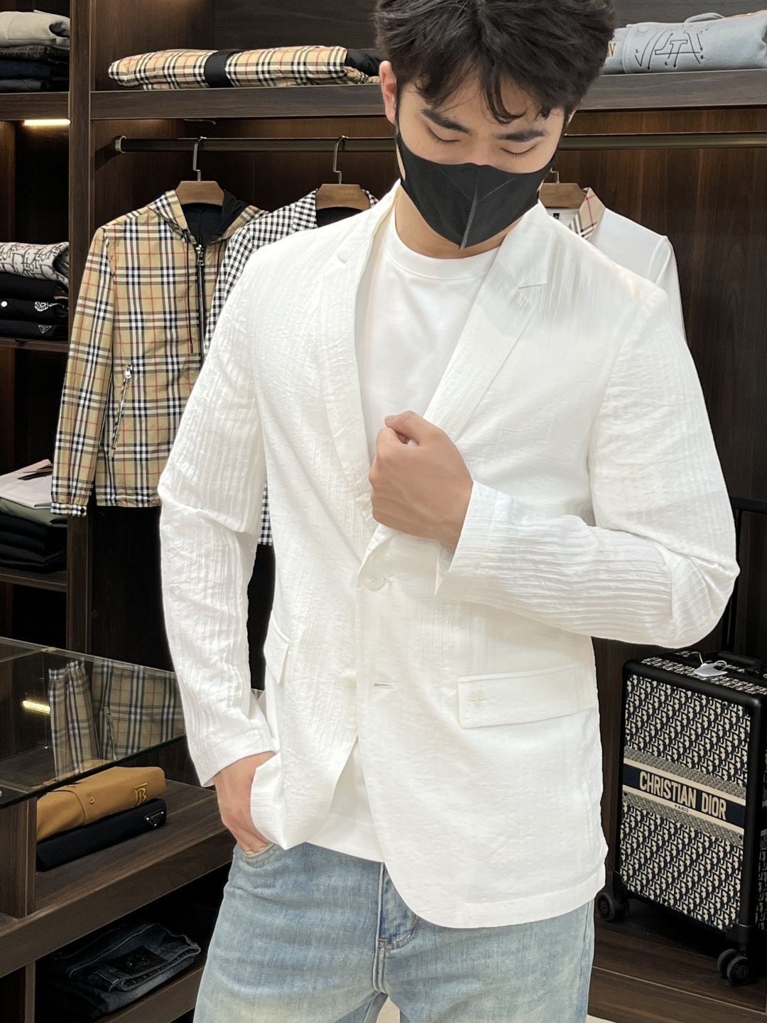 New Spring Edition of P1125 Dior 2025s Leisure Suit with Vibrant Colors - 图片 6