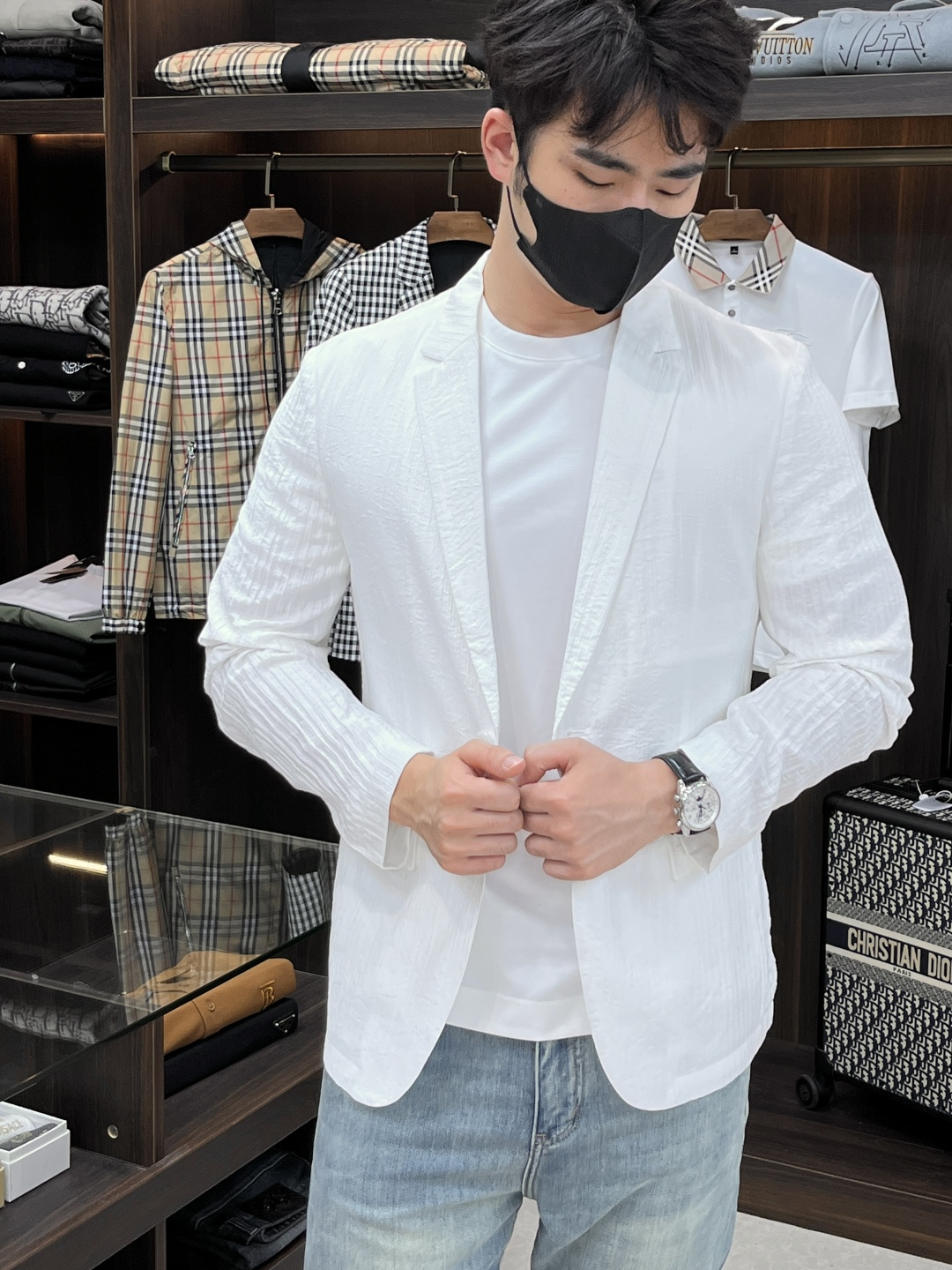 New Spring Edition of P1125 Dior 2025s Leisure Suit with Vibrant Colors - 图片 1