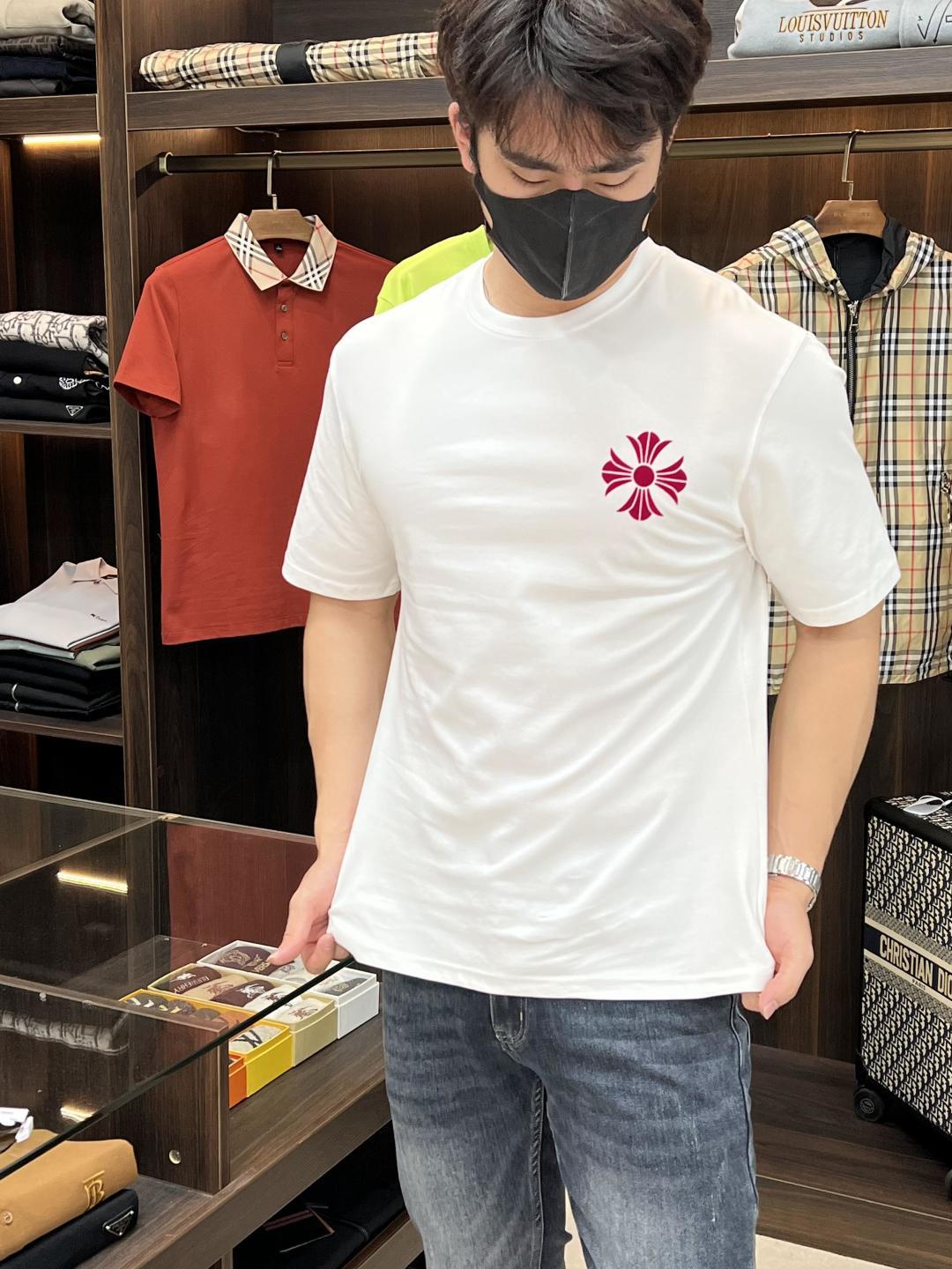 NO:152850,The main recommendation is Croxin, exclusively available for new trendy men's fashionable casual short-sleeved T-shirts in spring. New spring casual round neck short-sleeved T-shirts, high-end European version original single trendy fashion boutique!  High breathability and comfort, impeccable details, brand elements design concept, reflecting high quality. It presents casual cut and has a great upper body style!  M-XXXL H new model first launch, chrome hearts, T-shirt,tees, t-shirt,alexander wang19860909主推 克罗心 春季独家专供新款潮男时尚休闲短袖T恤.春季新款休闲圆领短袖T恤衫,高端欧版原单潮流时尚精品！透气舒适度高,细节无可挑剔,品牌元素设计理念,体现高品质.呈现休闲裁剪,上身版型超赞！ 码数M-XXXL H新款首发,,chrome hearts,T-shirt,tees，t-shirt,alexander wang,Men's clothing