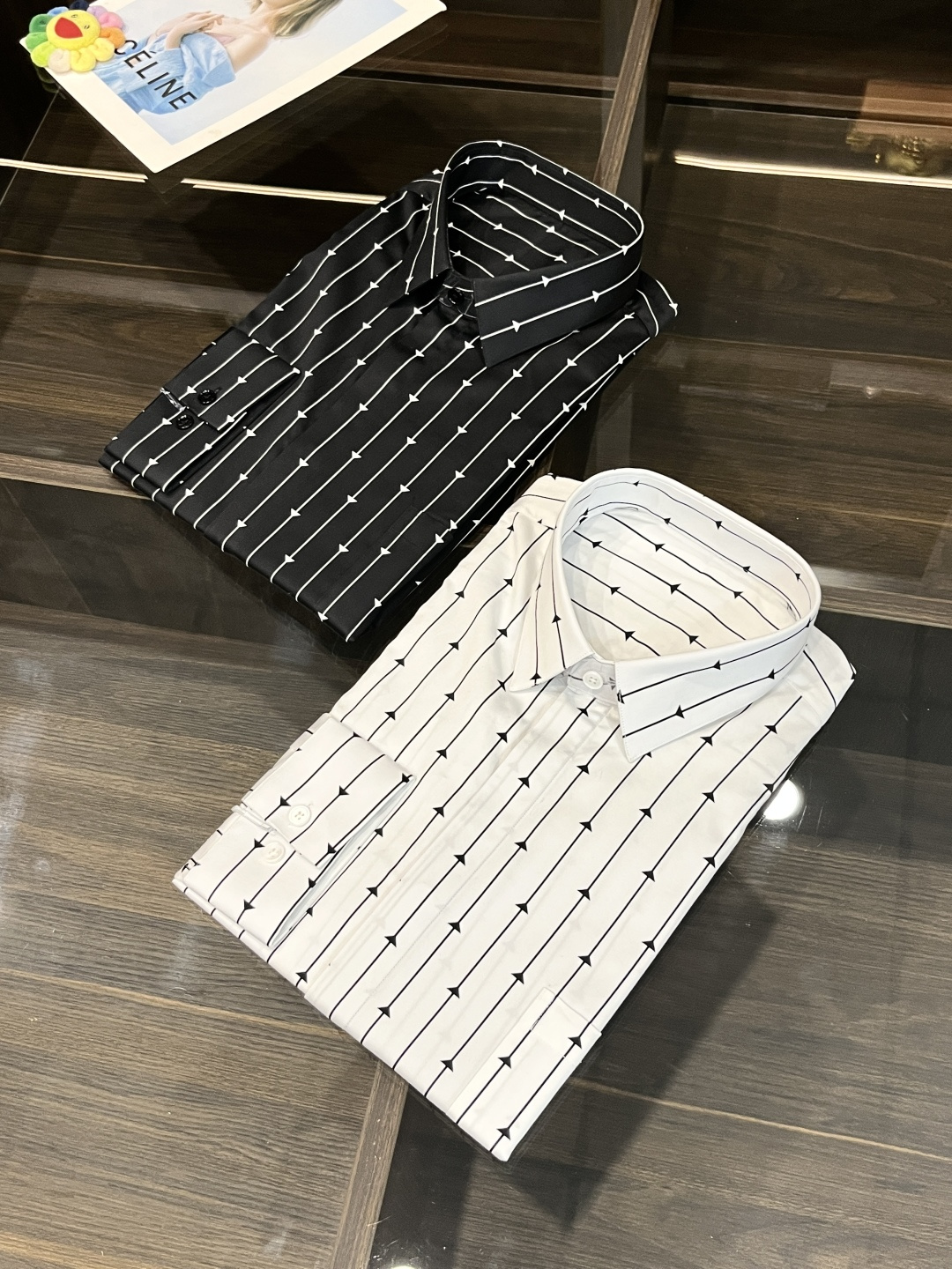 NO:473450,The main recommendation is Armani Armani counter’s latest must-have shirt, natural cotton, comfortable and breathable, original single product, original fabric, soft and comfortable, high-end and luxurious upper body, sufficiently styled grade, this shirt is proud to make you satisfied and face! Size 38-40-42-44-46-48 New H2025 model debut,,armani,armani,shirts,alexander wang19860909主推 Armani 阿玛尼专柜最新款男士必备款衬衫,天然棉,舒服透气,原单狠货,原版面料,柔软舒适,上身高端又奢华,足够场面的档次,这款衬衫无不骄傲的让你满意有面子! 尺码38-40-42-44-46-48 H2025新款首发,,armani,armani,shirts,alexander wang,Men's clothing