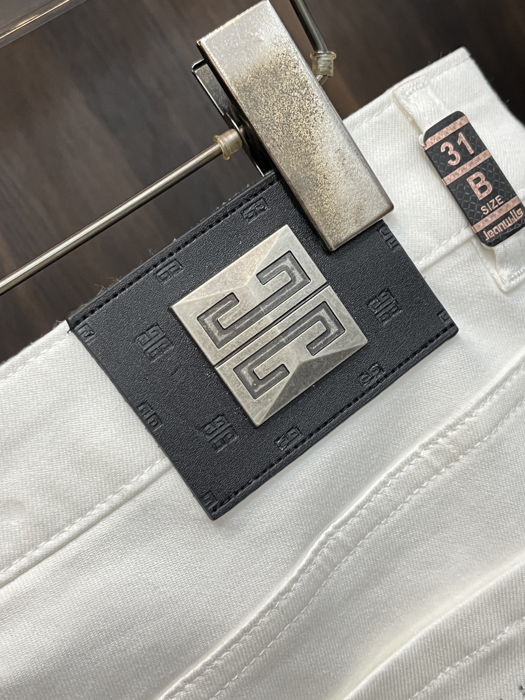 Givenchy 2025 Spring Exclusive Fashion Pants: High-End European Monotonic Style - 图片 6