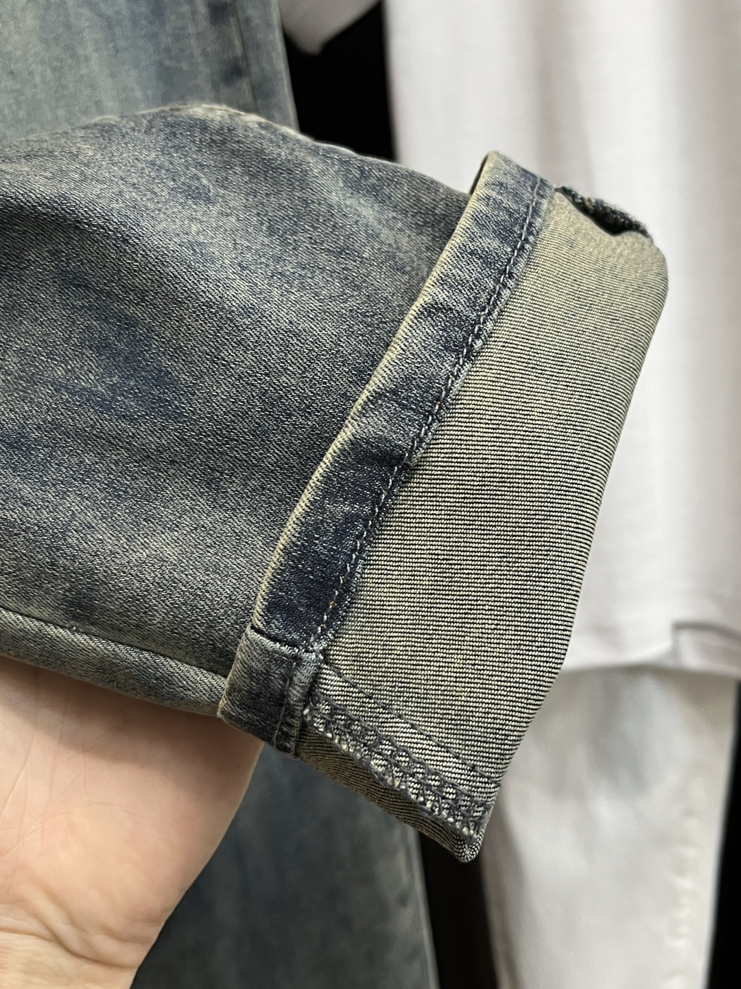 High-End European Fashion: Givenchy’s 2025 Spring Exclusives for Men – Comfort, Quality, Style - 图片 9