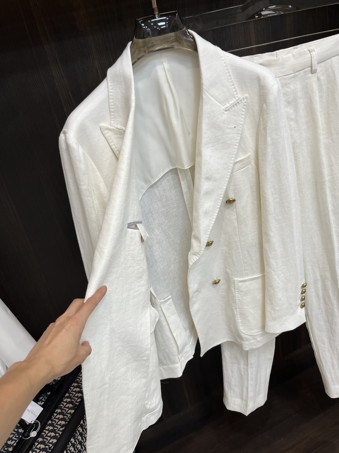 Stylish 100% Linen Suit with Brass Buttons, Various Sizes Available, Highly Recommended! - 图片 2