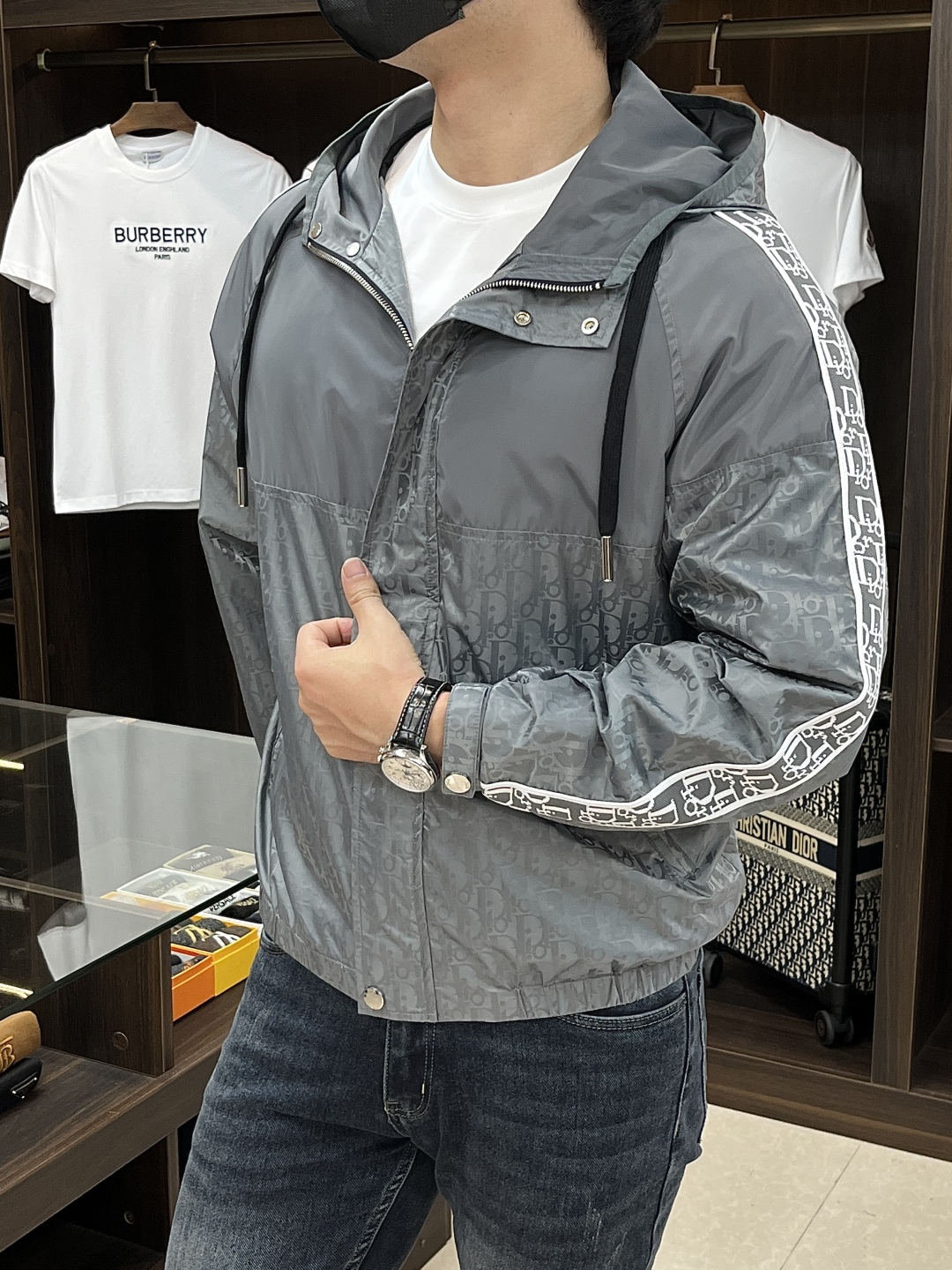 Dior 2025SS Early Autumn Hooded Jacket - Comfortable & Stylish 12 cmp i1752673172714 6244 0 10