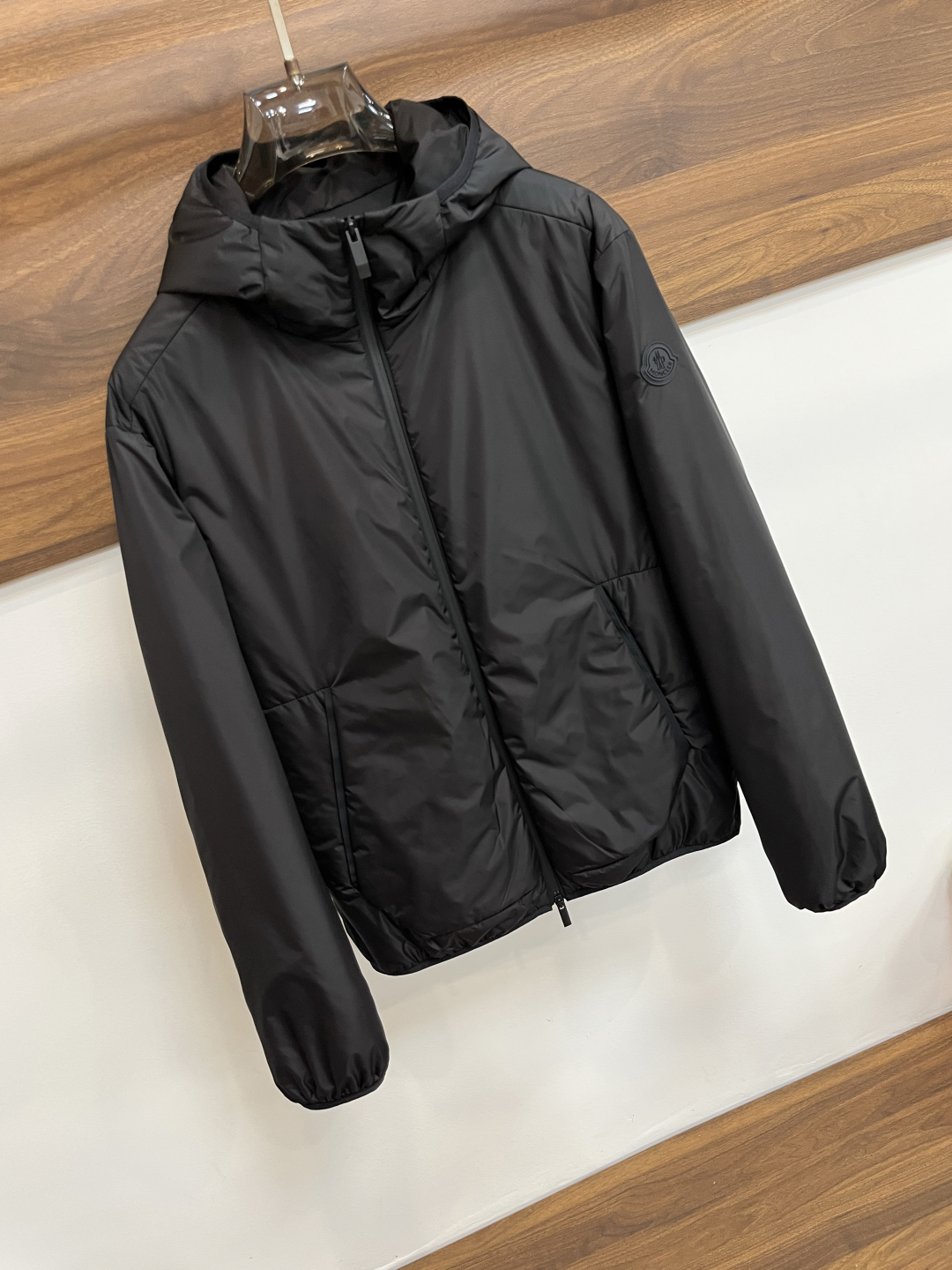 Moncler Women's Lightweight Hooded Jacket - Fall Essential, Comfortable Fit 3 cmp i1755598165438 8498 0 1