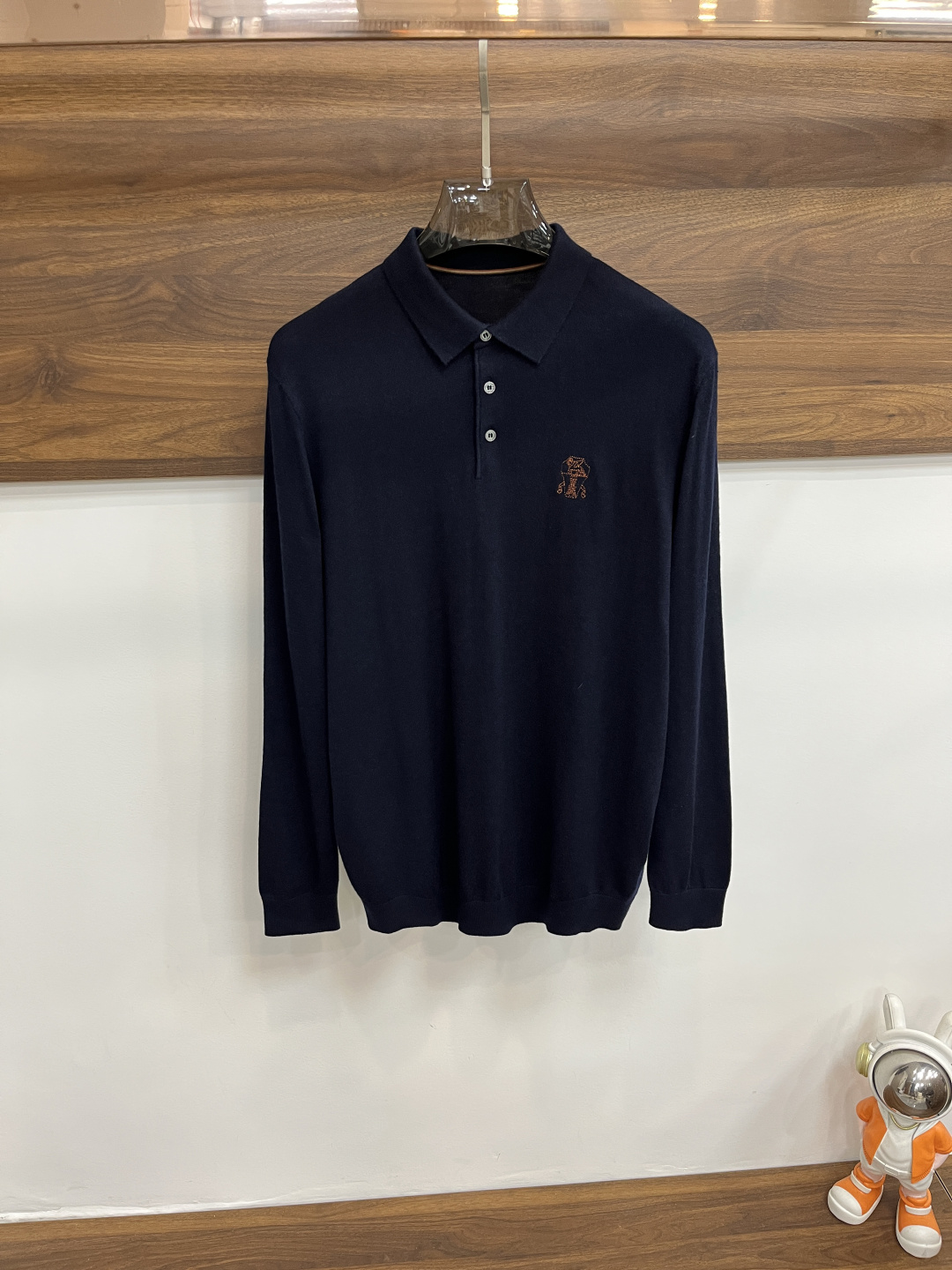 NO:610568,The main recommendation is BC's exclusive new wool sweater, fashionable lapel sweater for men, high-end European version of original single wool knitted sweater, merino wool fabric, high breathability and comfort, impeccable details, brand element design concept, reflecting high quality. It presents casual tailoring, and the upper body shape is awesome!  Size M-XXXL H2025 new model debut,,sweaters,alexander wang19860909主推 BC 独家专供新款羊毛针织衫潮男时尚翻领羊毛衫,高端欧版原单羊毛针织毛衣,美丽诺羊毛面料,透气舒适度高,细节无可挑剔,品牌元素设计理念,体现高品质.呈现休闲裁剪,上身版型超赞！ 码数M-XXXL H2025新款首发,,sweaters,alexander wang,Men's clothing