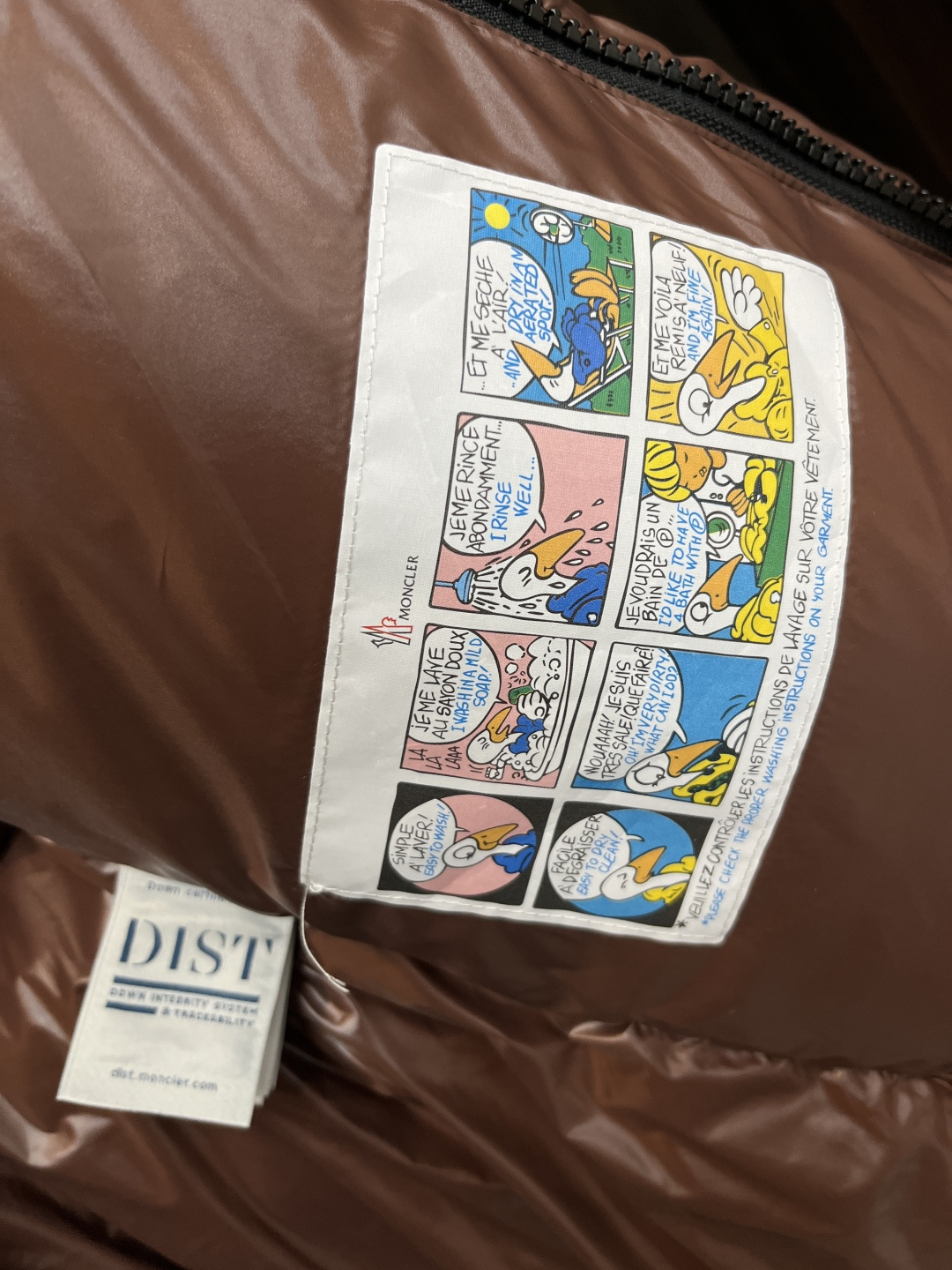 主推羽绒🌹Moncler 2025最新款时尚设计师款羽绒外套❤️蒙口连帽羽绒服，冬季顶级轻奢羽绒服，胸前