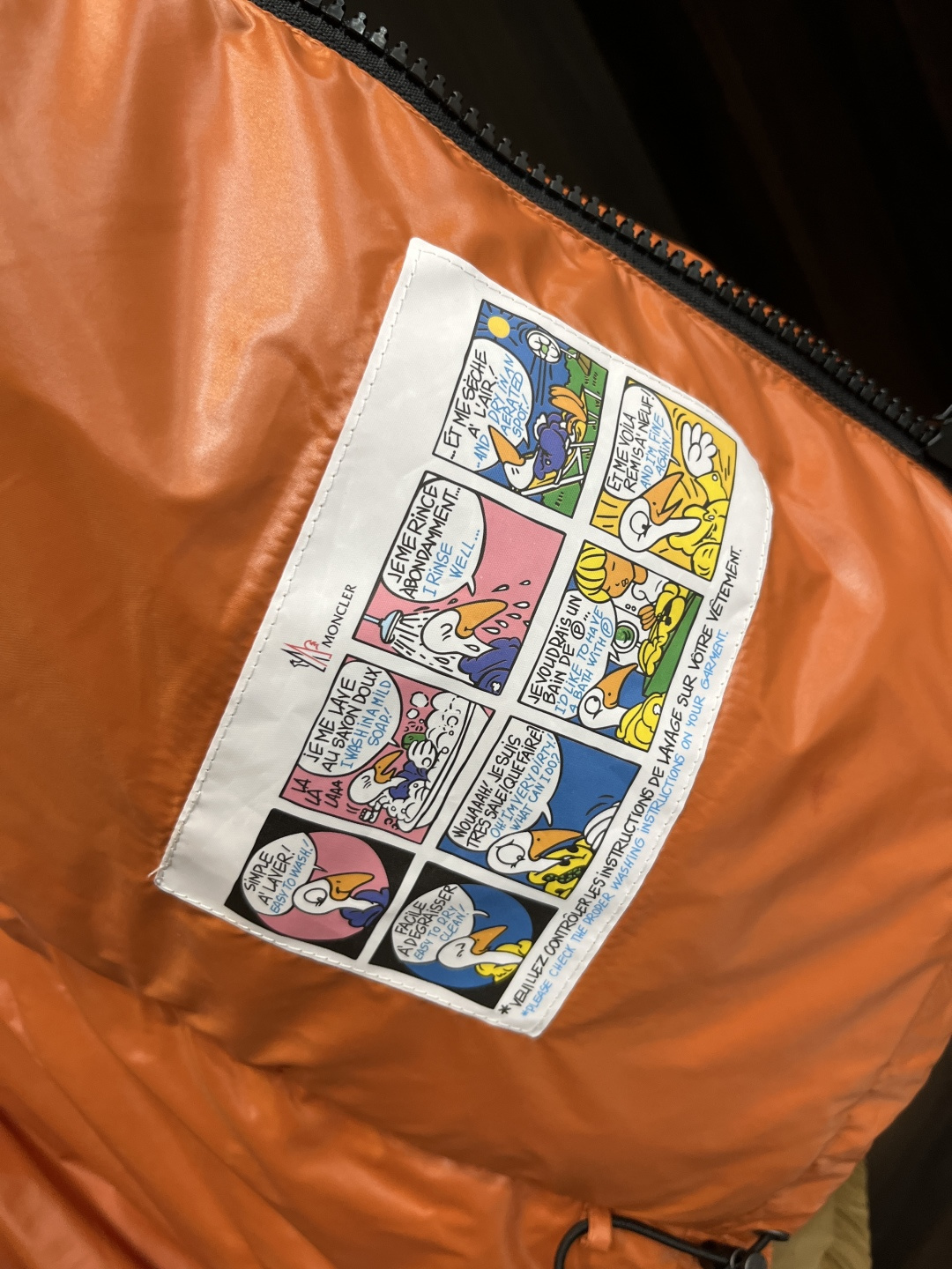 主推羽绒🌹Moncler 2025最新款时尚设计师款羽绒外套❤️蒙口连帽羽绒服，冬季顶级轻奢羽绒服，胸前