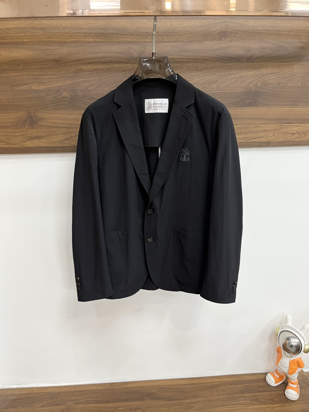 NO:729022,2026 spring new products, the main recommendation is BC 2026 spring new release BC blazer jacket, spring hot-selling single blazer jacket, letter logo embroidery, wearing it makes you feel comfortable and slim, lazy and casual, combined with clean and simple colors, it is particularly attractive and suitable for daily wear~ We are launching sports items decorated with vibrant prints!  Sizes M-3XL, complete with three standards, shipped next day, color black, white, green, H2026 new model debut,,jackets & coats,jackets & coats,business suit,198609092026春季新品,主推 BC 2026春季新款发布BC西装夹克外套,春季爆款单西夹克外套,字母logo刺绣,穿上就是舒适自在又显瘦的存在,慵懒而随性,结合干净简单的色系就特别耐看,适合日常穿着~倾情推出缀饰活力印花的运动单品！ 尺码M-3XL 三标齐全 隔天出货 颜色黑色 白色 绿色 H2026新款首发,,jackets & coats,jackets & coats,business suit,,Men's clothing