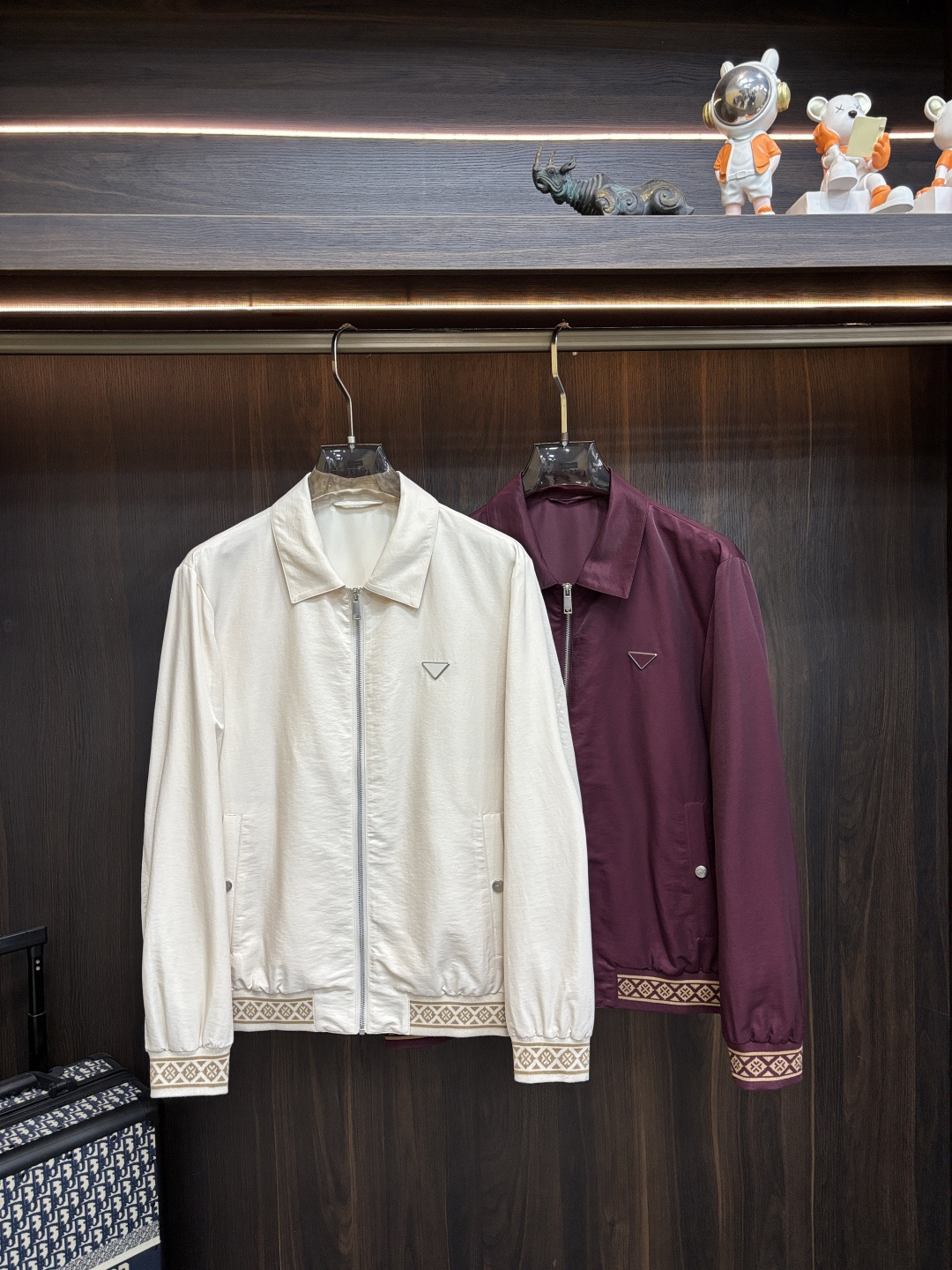 _dcD9sOMSKReukaj5_n82n6yOO-2WmEiefo4uhKg