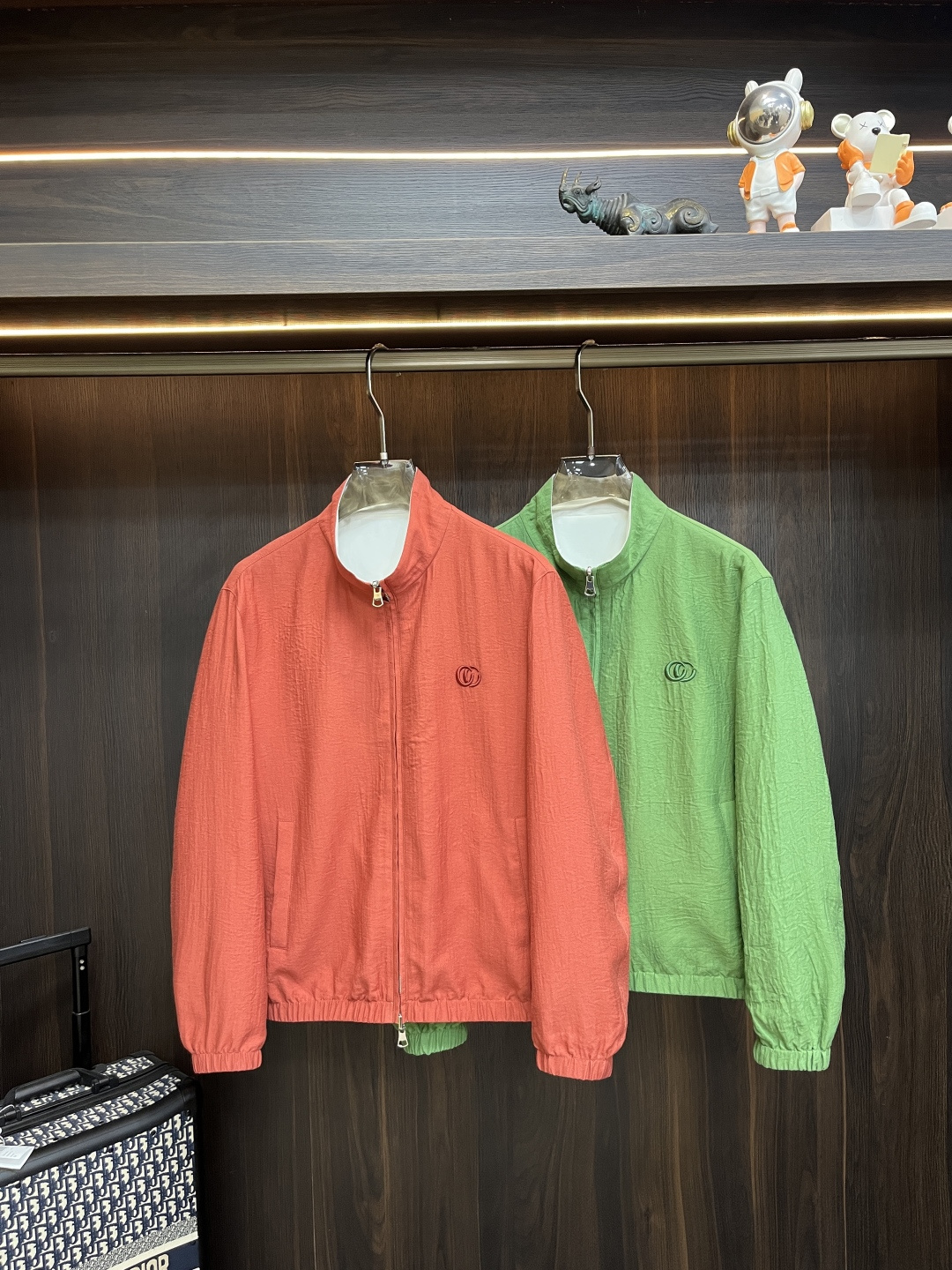 _dp09s9AGz5jf5Arr-z3A4HucimH7BVm15Gj75kQ