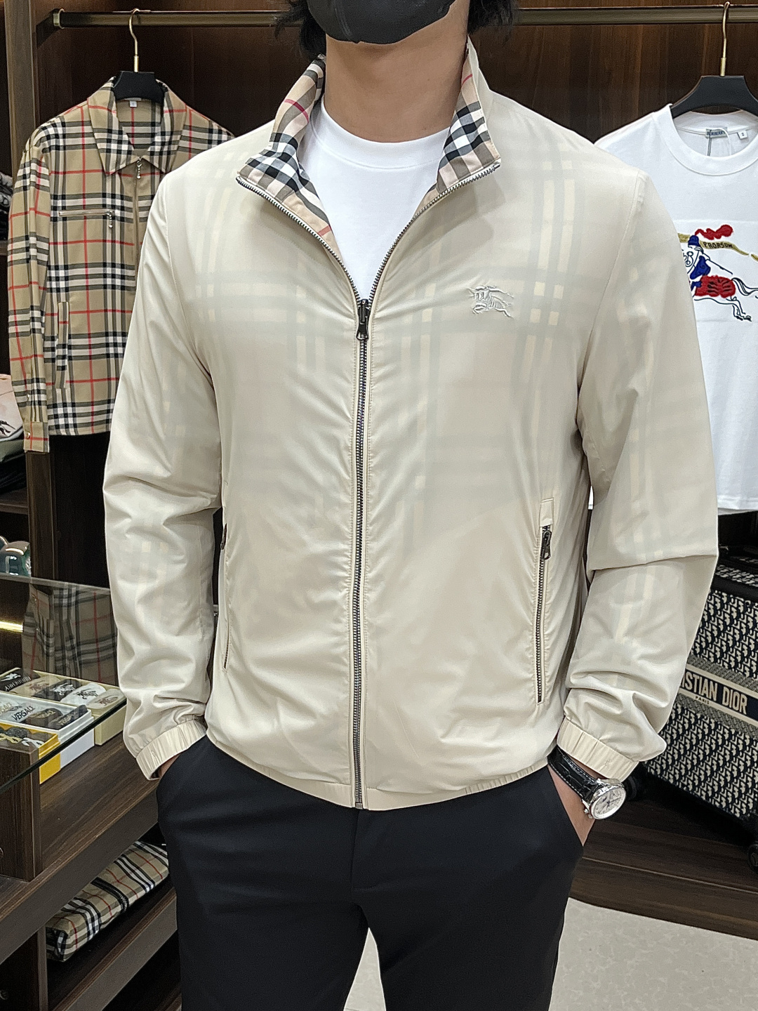 _d8z9sT7rsxDxLPyDdkmgRcN5q1AN6emAdfB1bzg