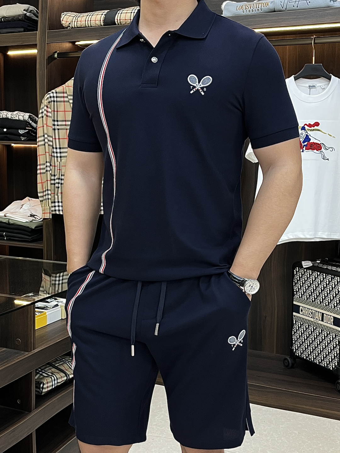 _duN9s2xFGRcCat-DQ26NN7Zeiv3L3v25Ka0-W8Q