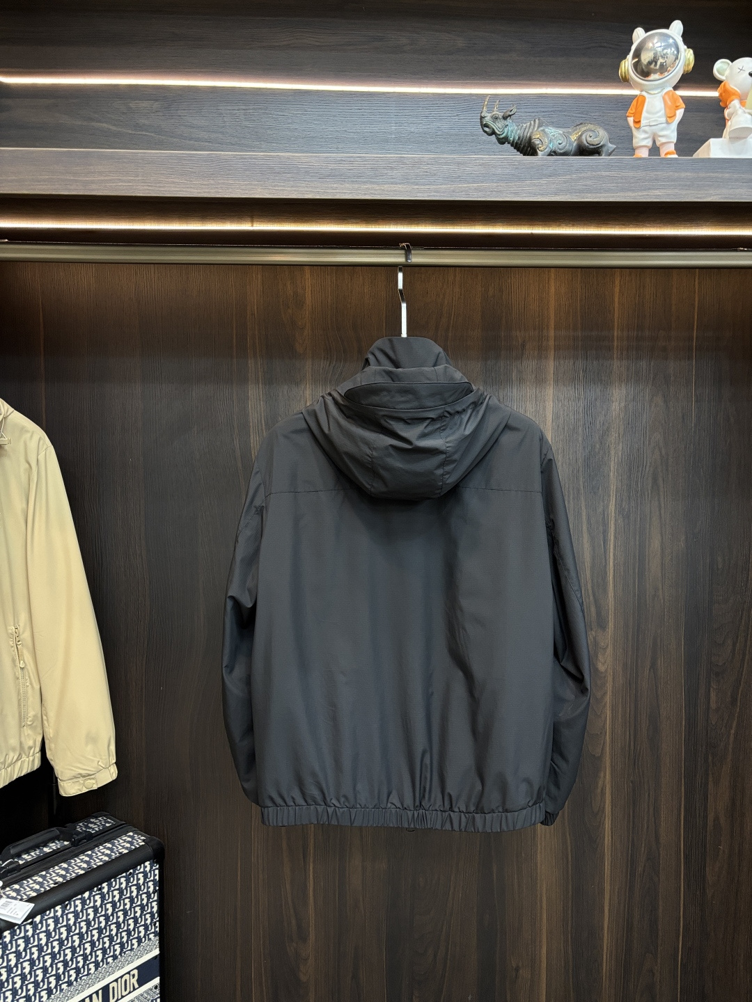 主推🌹 Burberry 2026春季新款发布❤️巴宝莉立领夹克外套，隐藏帽衫设计春季爆款夹克外套，字母