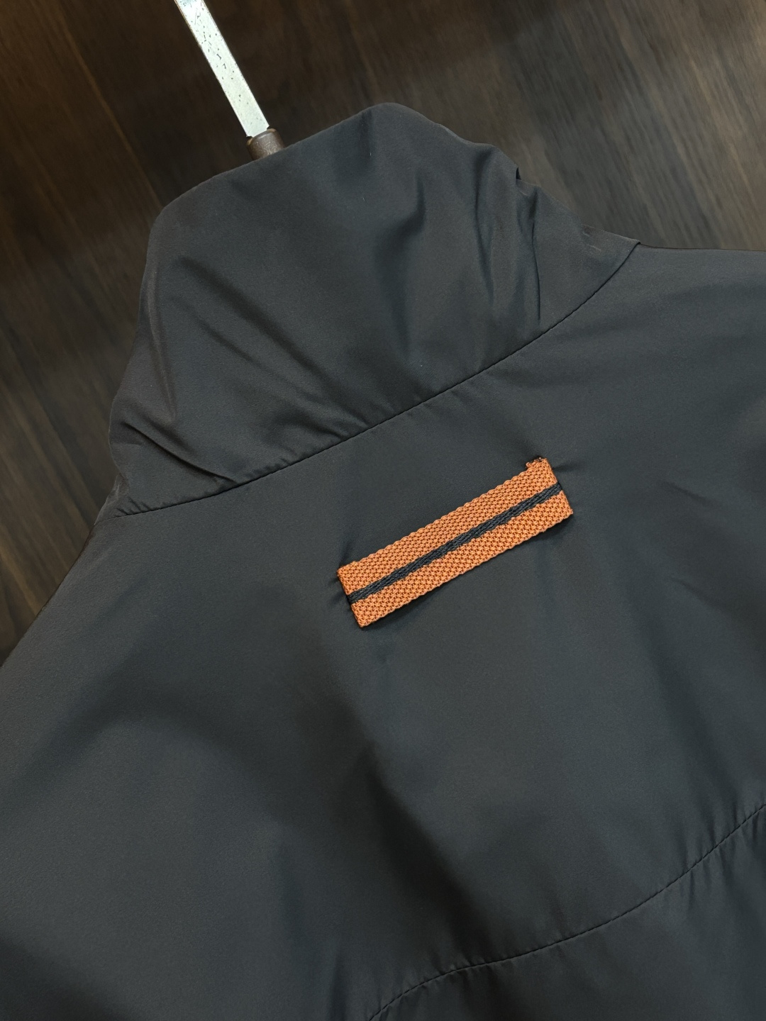 Zegna 2026春季新款发布❤️杰尼亚立领夹克外套，设计春季爆款夹克外套，字母Logo 刺绣款，穿上