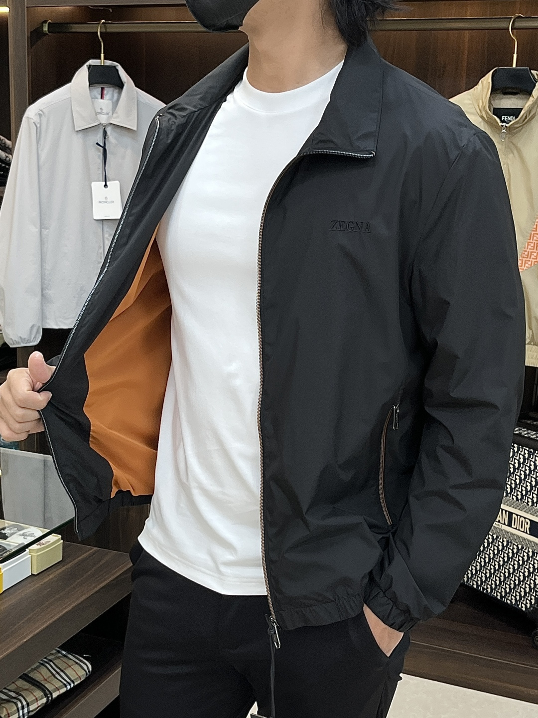 Zegna 2026春季新款发布❤️杰尼亚立领夹克外套，设计春季爆款夹克外套，字母Logo 刺绣款，穿上