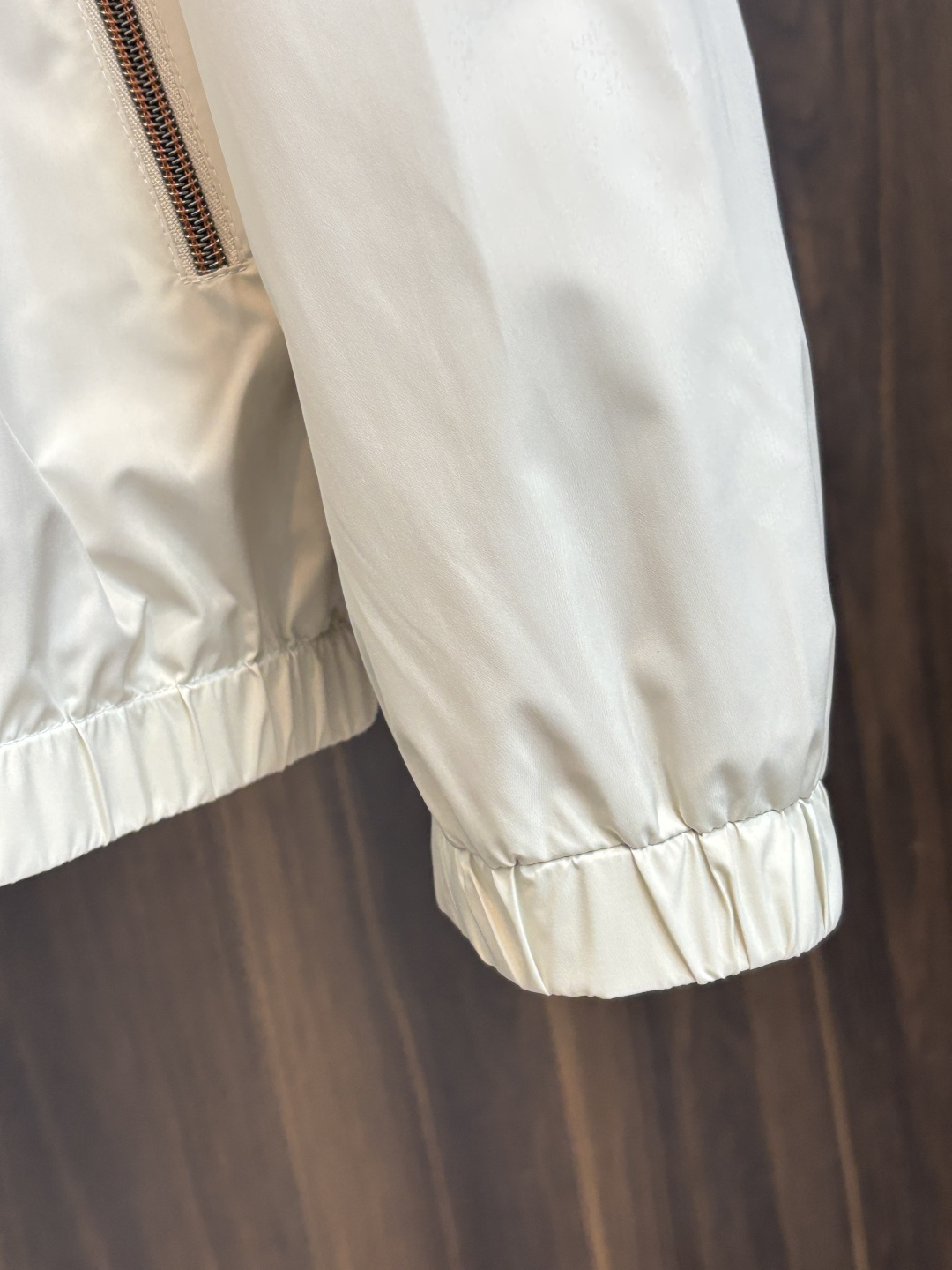 Zegna 2026春季新款发布❤️杰尼亚立领夹克外套，设计春季爆款夹克外套，字母Logo 刺绣款，穿上