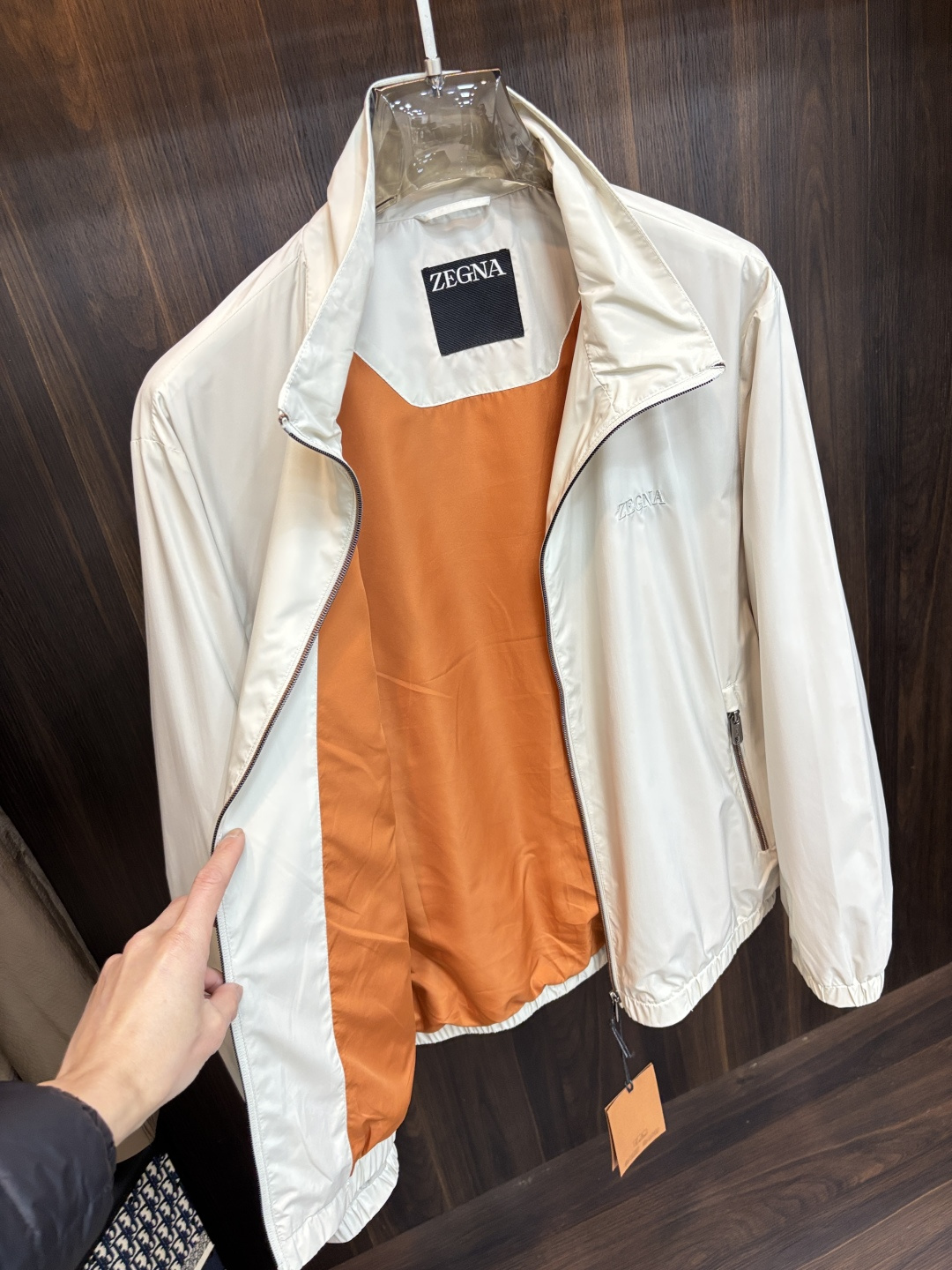 Zegna 2026春季新款发布❤️杰尼亚立领夹克外套，设计春季爆款夹克外套，字母Logo 刺绣款，穿上