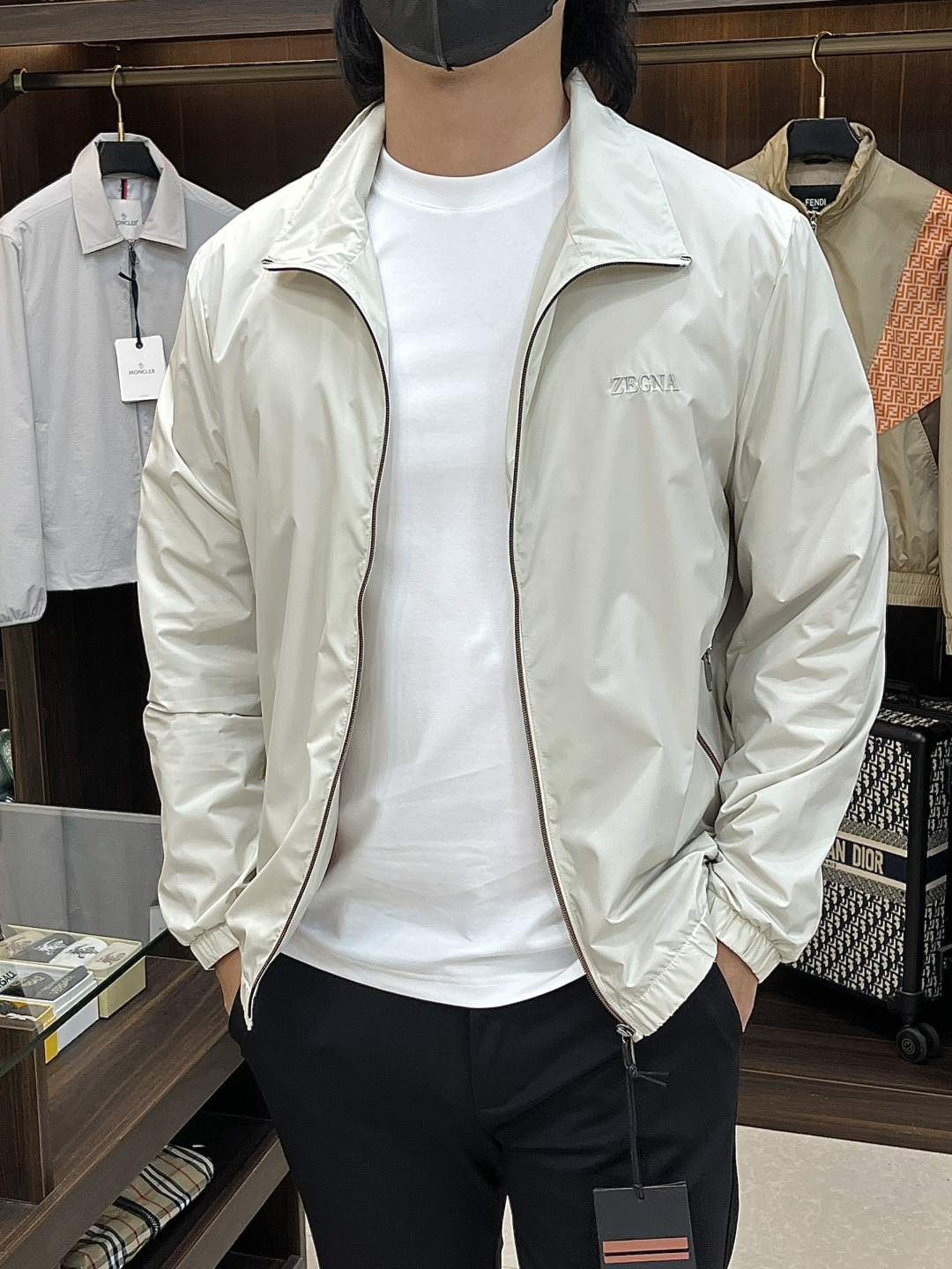 Zegna 2026春季新款发布❤️杰尼亚立领夹克外套，设计春季爆款夹克外套，字母Logo 刺绣款，穿上