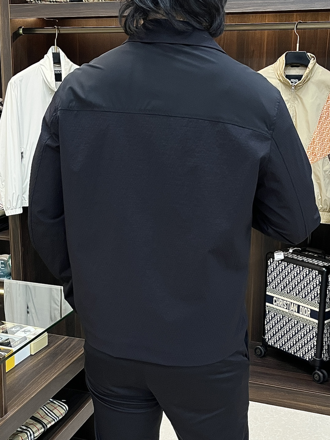 Moncler 2026春季新款发布❤️蒙口翻领夹克外套，设计春季爆款夹克外套，字母Logo 刺绣款，穿