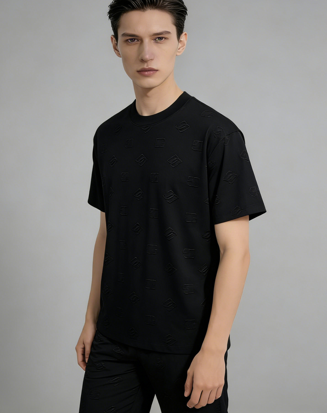 NO:832667,The main recommendation is D&G's new spring short-sleeved Dolce & Gabbana pure cotton round neck short-sleeved shorts suit. The pure cotton shorts suit has a great upper body effect. It is a leisure and vacation boutique!  Light luxury style, simple and elegant!  Size M-XXXL H2026 new model debut,,Dolce&Gabbana,Dolce&Gabbana,shorts,T-shirt,19860909主推 D&G 春季新款短袖 杜嘉班纳纯棉圆领短袖短裤套装,纯棉短裤套装,上身效果非常棒,休闲度假精品！轻奢风格简约大气！ 尺码M-XXXL H2026新款首发,,Dolce&Gabbana,Dolce&Gabbana,shorts,T-shirt,,Men's clothing