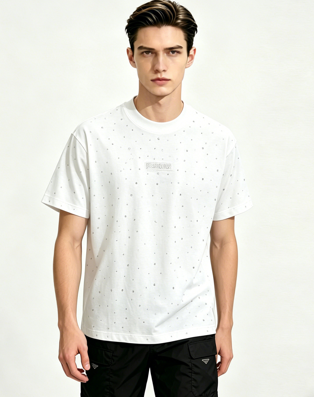 NO:841107,Mainly recommend Balenciaga spring new short-sleeved pure cotton lapel short-sleeved T-shirt, pure cotton T-shirt, the upper body effect is great, leisure and vacation boutique!  Light luxury style, simple and elegant!  Size M-3XL H2026 new model first release,,balenciaga,balenciaga,T-shirt,tees,t-shirt,19860909主推 Balenciaga 巴黎世家 春季新款短袖纯棉翻领短袖T恤,纯棉T恤、上身效果非常棒,休闲度假精品！轻奢风格简约大气！ 尺码M-3XL H2026新款首发,,balenciaga,balenciaga,T-shirt,tees，t-shirt,,Men's clothing