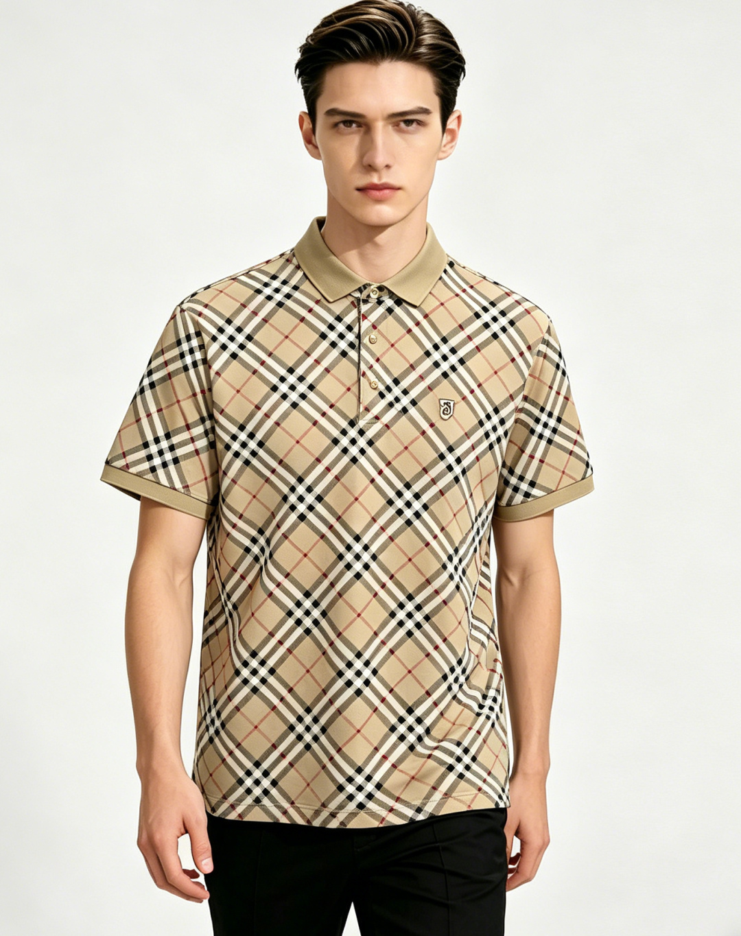 NO:841145,The main recommendation is Burberry's new spring short-sleeved Burberry pure cotton lapel short-sleeved T-shirt, business fashion pure cotton T-shirt, the upper body effect is very good, the sweat-absorbent and breathable panel is a stylish leisure and holiday boutique!  Light luxury style, simple and elegant!  Size M-XXXL H2026 new model first release,,burberry,burberry,T-shirt,tees,t-shirt,19860909主推 Burberry 春季新款短袖巴宝莉纯棉翻领短袖T恤,商务时尚纯棉T恤、上身效果非常棒,吸汗透气板正有型休闲度假精品！轻奢风格简约大气！ 尺码M-XXXL H2026新款首发,,burberry,burberry,T-shirt,tees，t-shirt,,Men's clothing
