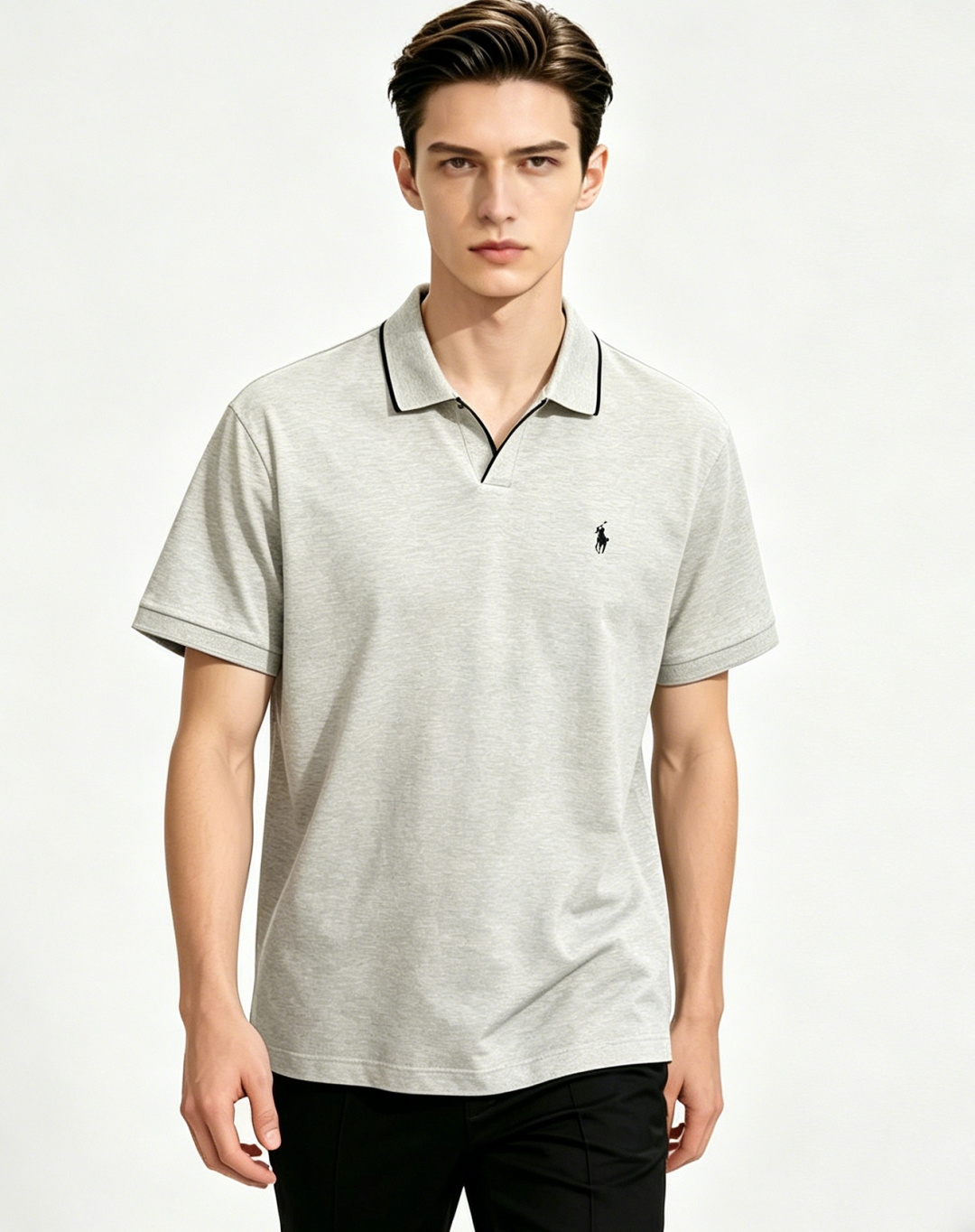 NO:849605,Mainly recommended POLO spring new short-sleeved POLO pure cotton lapel short-sleeved T-shirt, business fashion pure cotton T-shirt, the logo embroidery on the chest has a very atmospheric effect on the upper body, and the sweat-absorbent and breathable panel is a stylish leisure and vacation boutique!  Light luxury style, simple and elegant!  Size M-XXXL H2026 new release, T-shirt, tees, t-shirt,19860909主推 POLO 春季新款短袖POLO纯棉翻领短袖T恤,商务时尚纯棉T恤,胸前Logo刺绣款上身效果非常大气,吸汗透气板正有型休闲度假精品！轻奢风格简约大气！ 尺码M-XXXL H2026新款首发,,T-shirt,tees，t-shirt,,Men's clothing