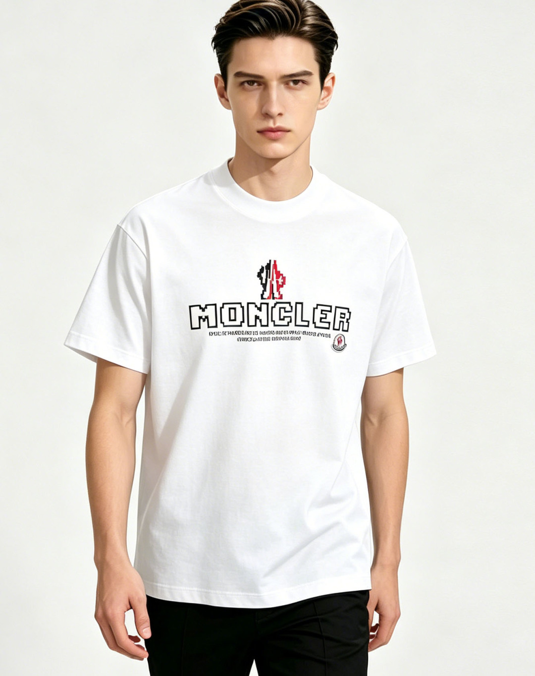 NO:915107,We mainly recommend Moncler's spring new short-sleeved, masked cotton round-neck short-sleeved T-shirts, fashionable pure cotton T-shirts, the upper body effect is very atmospheric with the logo embroidery on the chest, and the sweat-absorbent and breathable panels are a stylish leisure and holiday product!  Light luxury style, simple and elegant!  Size S-XXXL H2026 new model debut,,Moncler,T-shirt,tees,t-shirt,19860909主推 Moncler 春季新款短袖蒙口纯棉圆领短袖T恤,时尚纯棉T恤,胸前logo刺绣款上身效果非常大气,吸汗透气板正有型休闲度假精品！轻奢风格简约大气！ 尺码S-XXXL H2026新款首发,,Moncler,T-shirt,tees，t-shirt,,Men's clothing