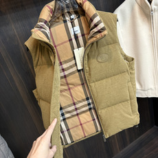 主推羽绒🌹 Burberry 2026冬季新款时尚设计师款羽绒外套❤️巴宝莉羽绒马甲,冬季顶级轻奢羽绒服,爆款羽绒服,9 主推羽绒🌹 Burberry 2026冬季新款时尚设计师款羽绒外套❤️巴宝莉羽绒马甲,冬季顶级轻奢羽绒服,爆款羽绒服,9