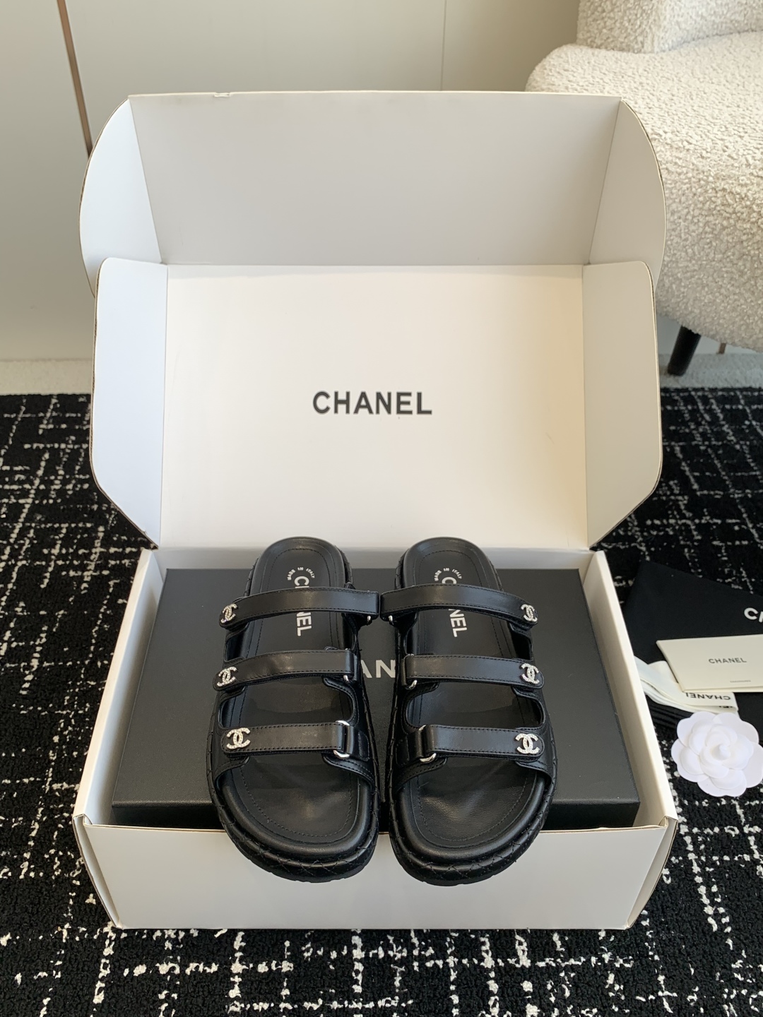 Chanel Shoes Sandals Slippers Exclusive Cheap
 Gold Hardware Sheepskin Spring/Summer Collection Beach