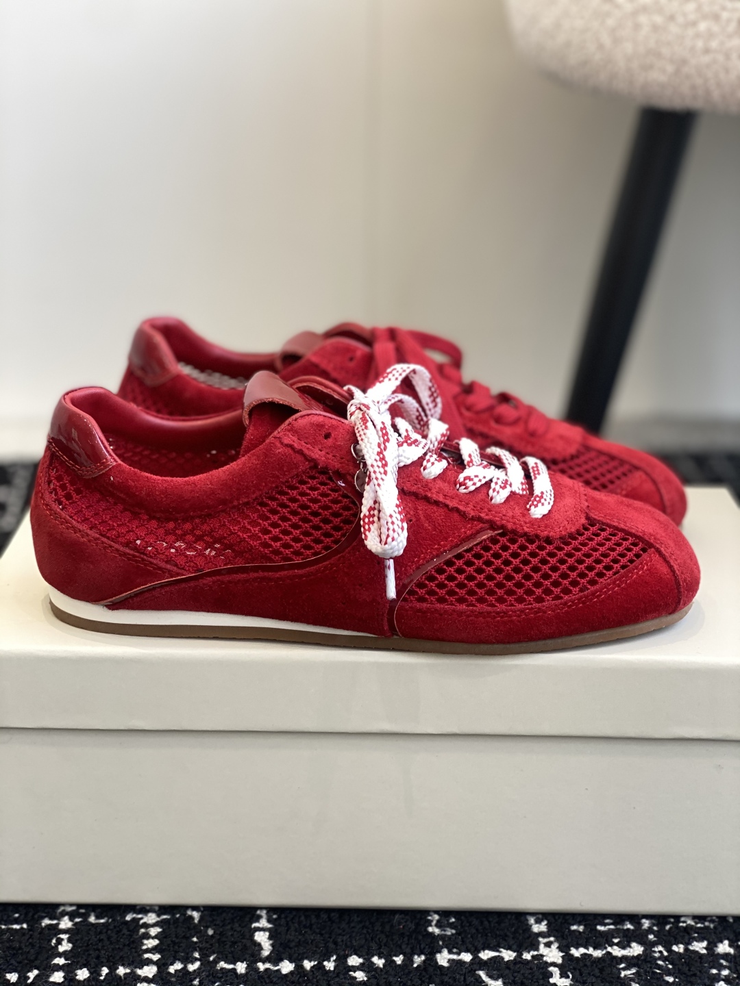 代购级
unfolio春夏 25新品Cross-Trainer系带低帮运动鞋

文咏珊张小斐众多网红 明