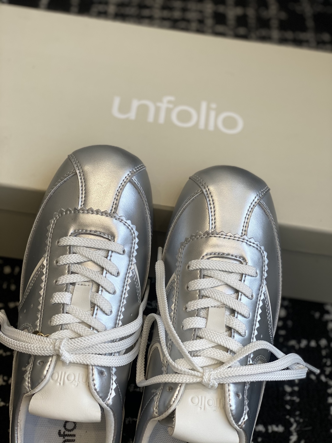 代购级
unfolio春夏 25新品Cross-Trainer系带低帮运动鞋

文咏珊张小斐众多网红 明