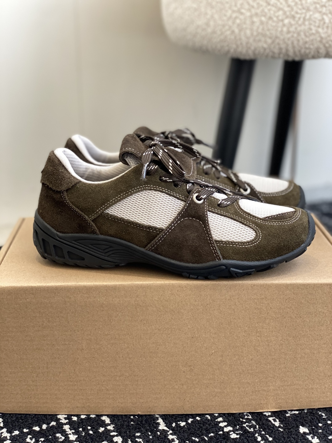 代购级
Negativethree(nt3)韩国设计师品牌机能运动鞋 原版1比1复制  

韩国各大网红