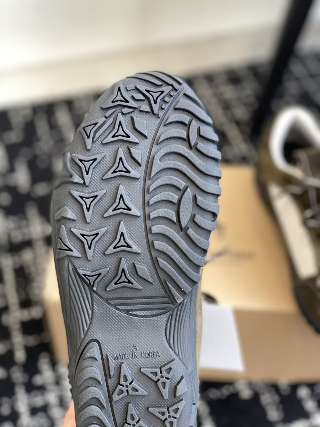 代购级
Negativethree(nt3)韩国设计师品牌机能运动鞋 原版1比1复制  

韩国各大网红