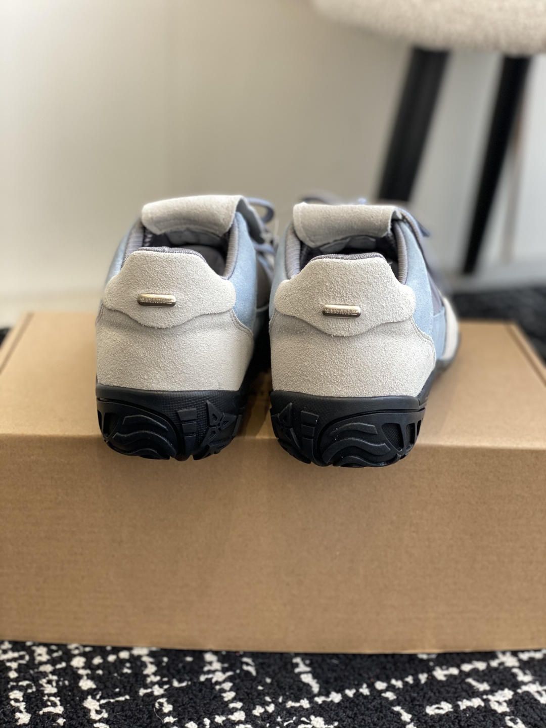 代购级
Negativethree(nt3)韩国设计师品牌机能运动鞋 原版1比1复制  

韩国各大网红