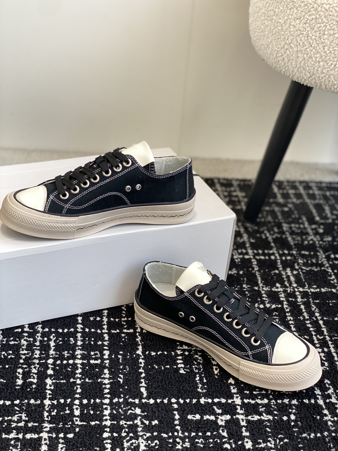 代购级
VISVIM SKAGWAY LO CANVAS 25ss帆布鞋，常规款 SKAGWAY LO 