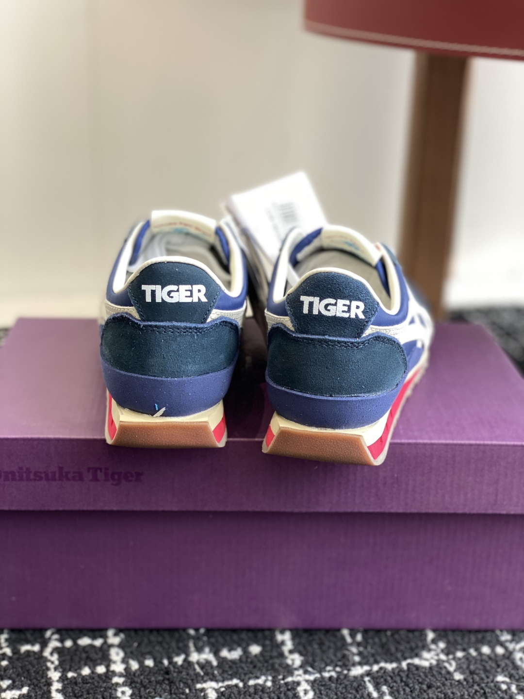 代购级
鬼塚虎 Onitsuka Tiger Ultimate 81 织物系列

融合经典设计与现代工艺