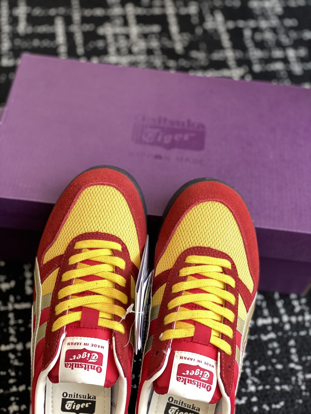 代购级
鬼塚虎 Onitsuka Tiger Ultimate 81 织物系列

融合经典设计与现代工艺