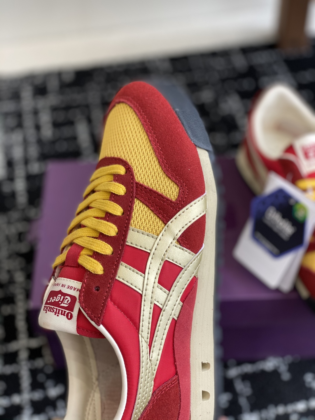 代购级
鬼塚虎 Onitsuka Tiger Ultimate 81 织物系列

融合经典设计与现代工艺