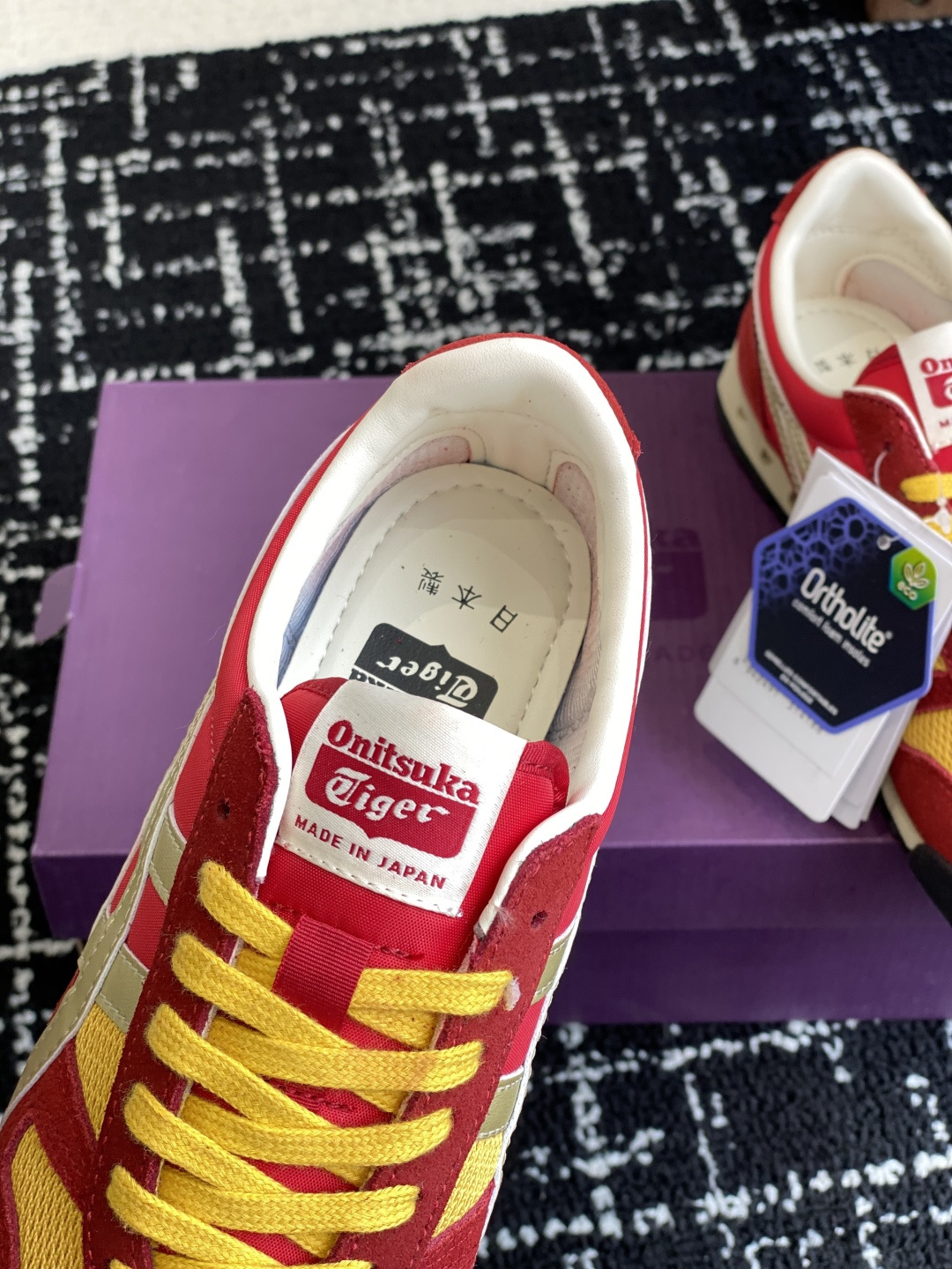 代购级
鬼塚虎 Onitsuka Tiger Ultimate 81 织物系列

融合经典设计与现代工艺