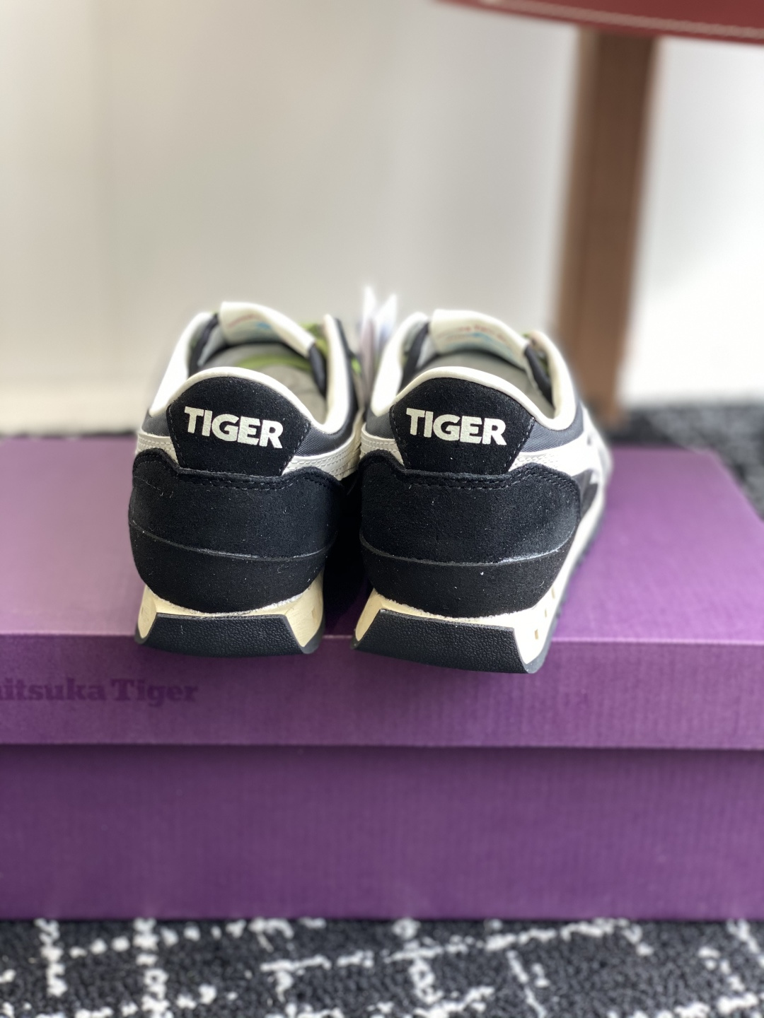 代购级
鬼塚虎 Onitsuka Tiger Ultimate 81 织物系列

融合经典设计与现代工艺