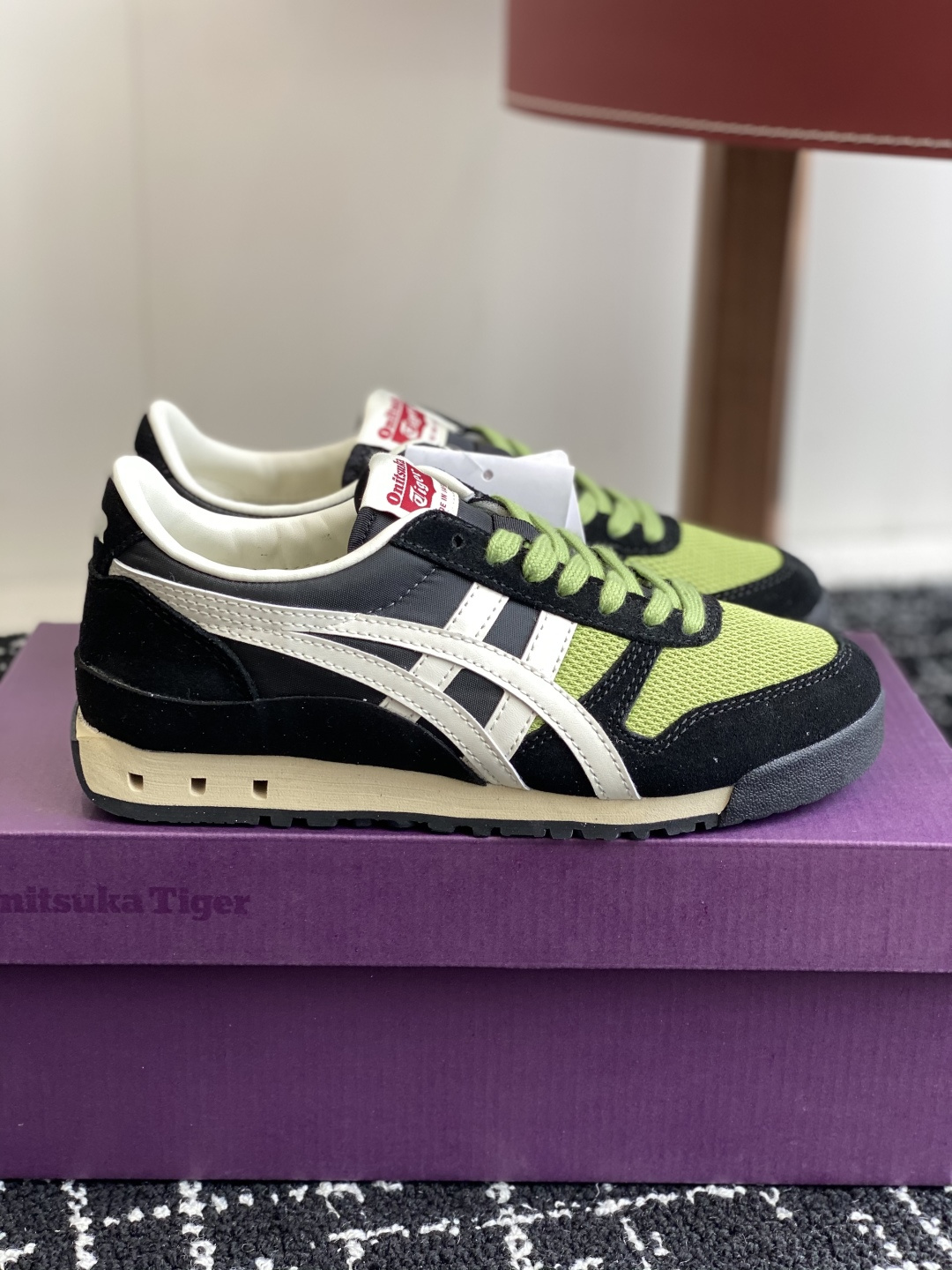 代购级
鬼塚虎 Onitsuka Tiger Ultimate 81 织物系列

融合经典设计与现代工艺