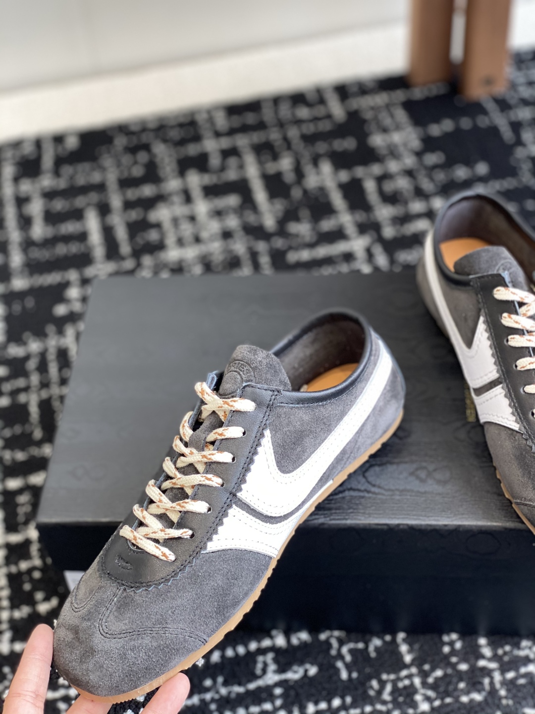代购级（情侣款）
Dries Van Noten·DVN 25 ss 春夏 复古德训鞋

dvn的德训鞋