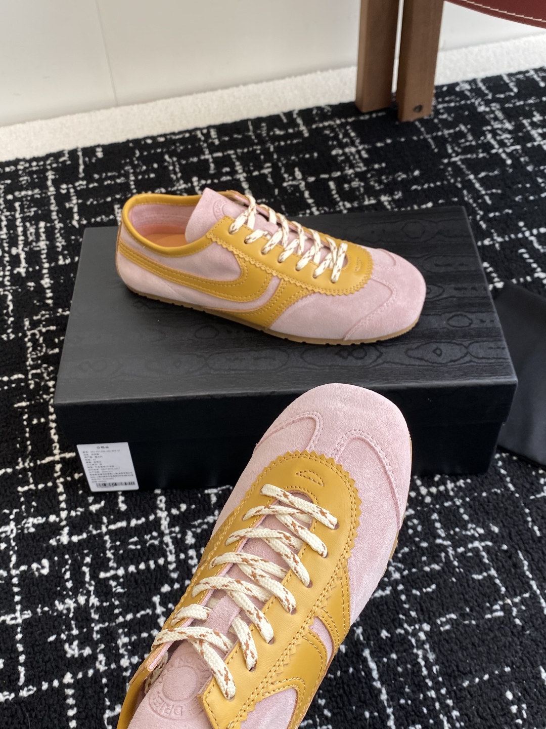 代购级（情侣款）
Dries Van Noten·DVN 25 ss 春夏 复古德训鞋

dvn的德训鞋
