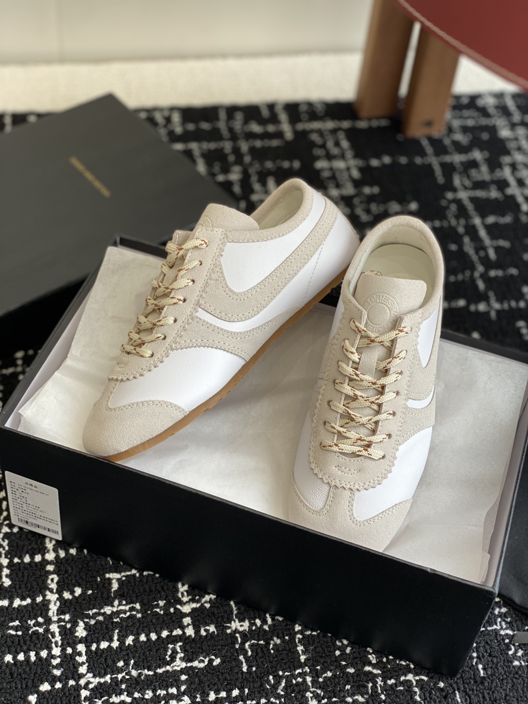 代购级（情侣款）
Dries Van Noten·DVN 25 ss 春夏 复古德训鞋

dvn的德训鞋