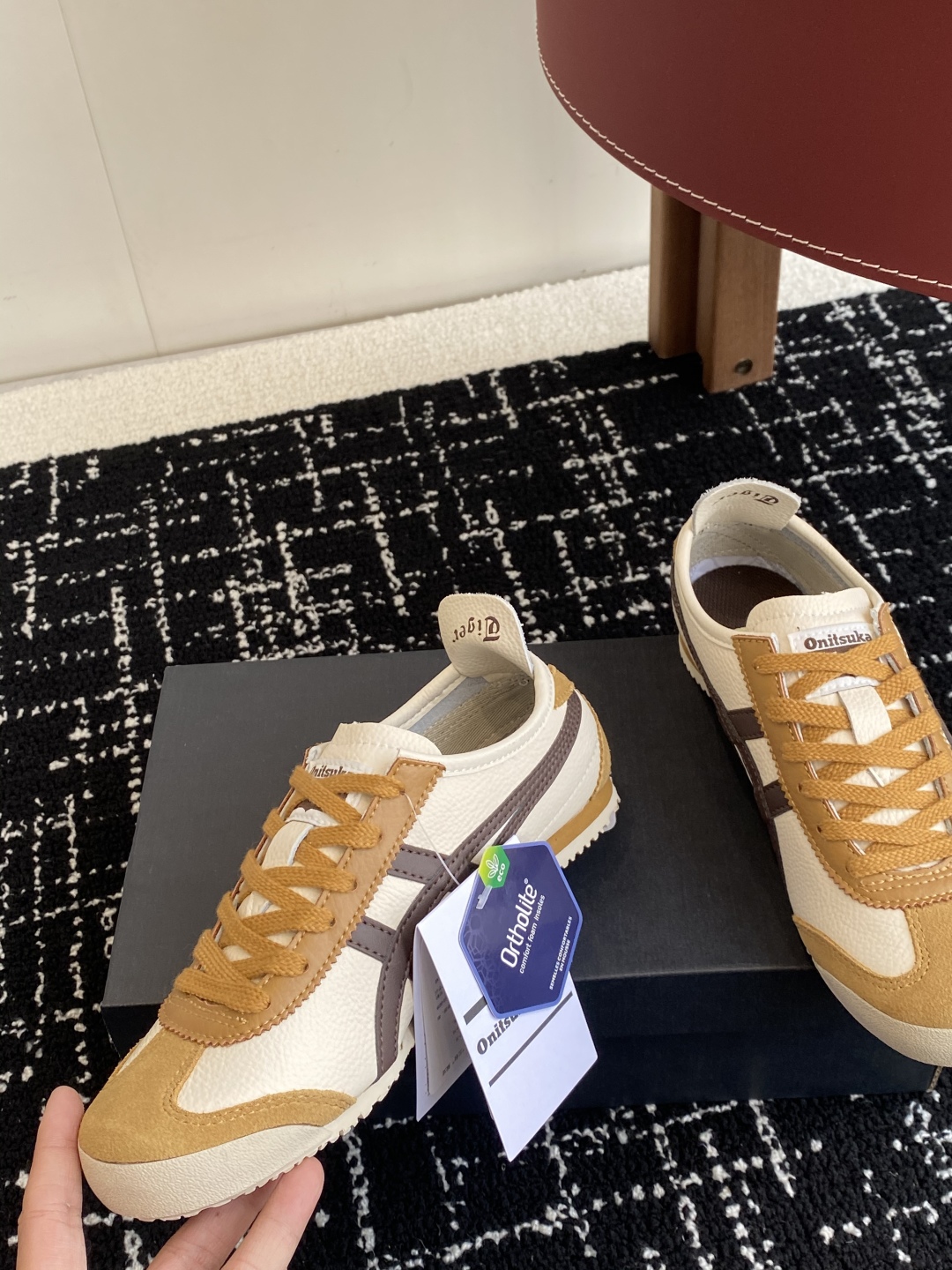 代购级
亚瑟士 Onitsuka Tiger鬼冢虎 反转李小龙

现代经典复古休闲MEXICO66，情侣