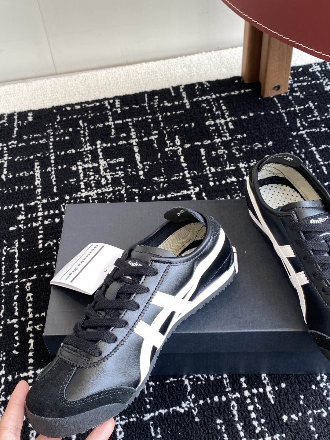 代购级
亚瑟士 Onitsuka Tiger鬼冢虎 反转李小龙

现代经典复古休闲MEXICO66，情侣